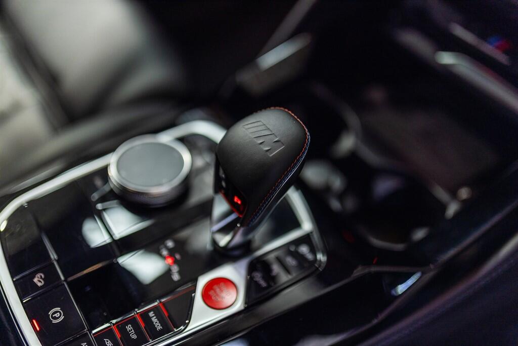 BMW X4 M view 37