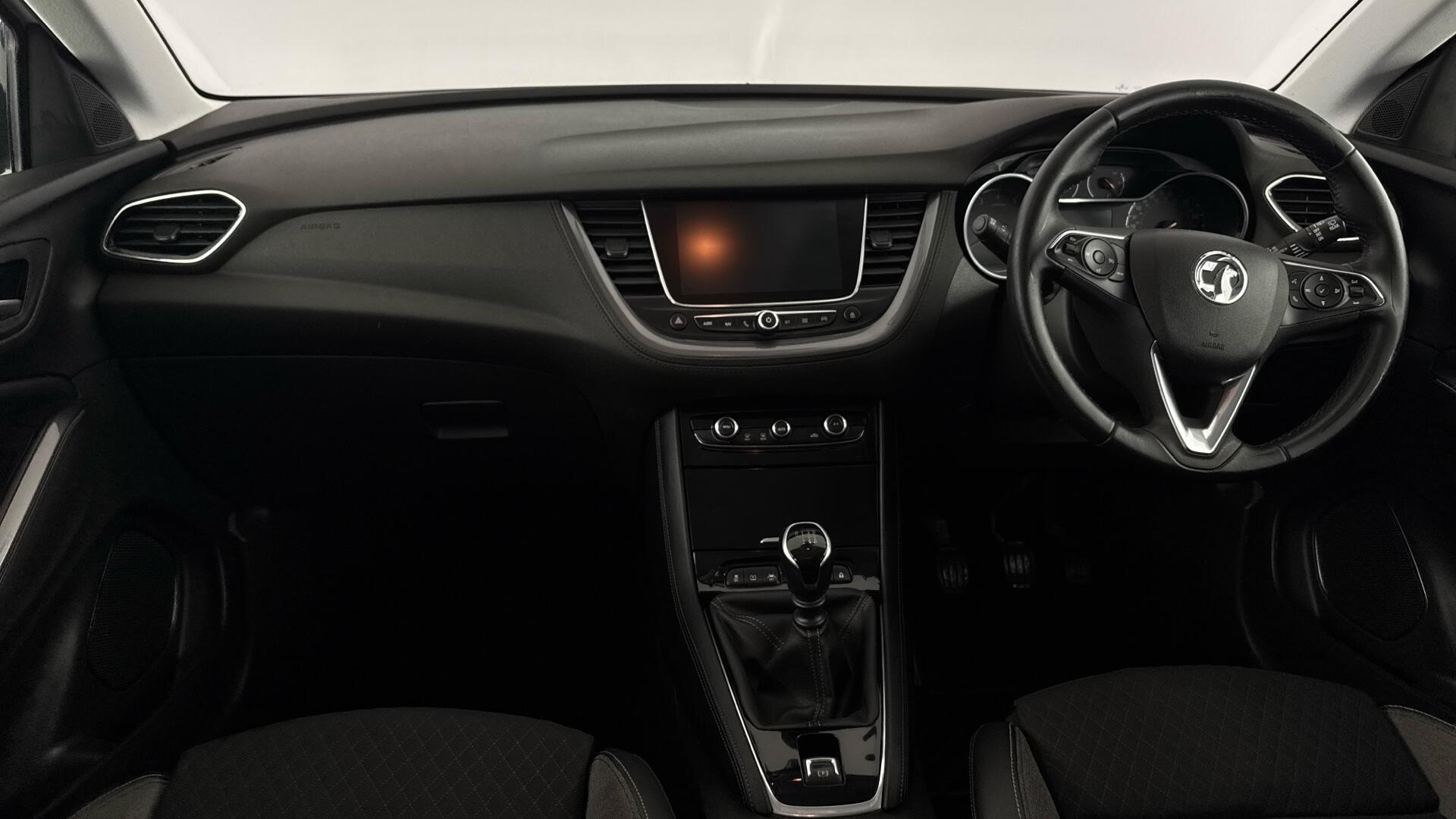 Vauxhall Grandland X view 11