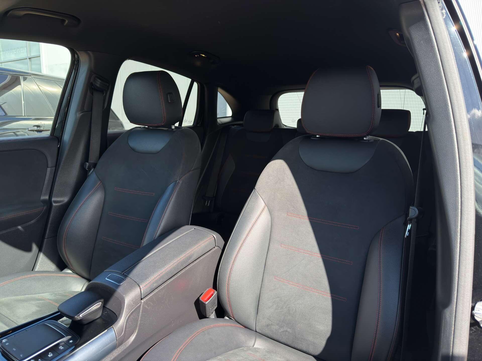Mercedes-Benz EQA view 63