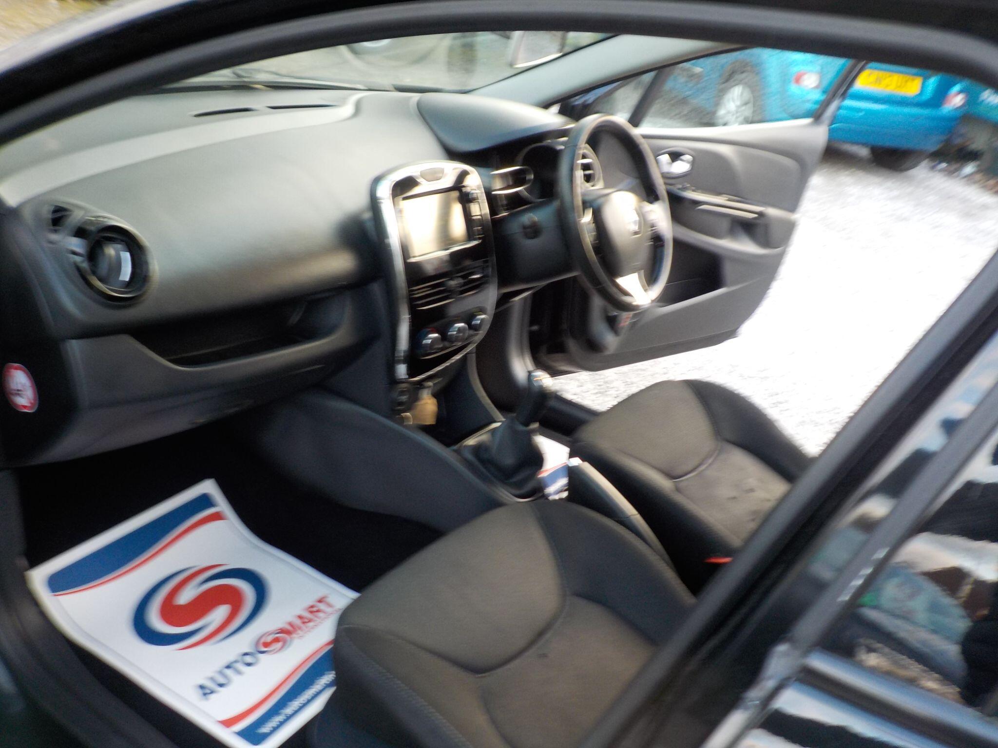 Renault Clio 1.5 dCi Dynamique MediaNav Euro 5 (s/s) 5dr