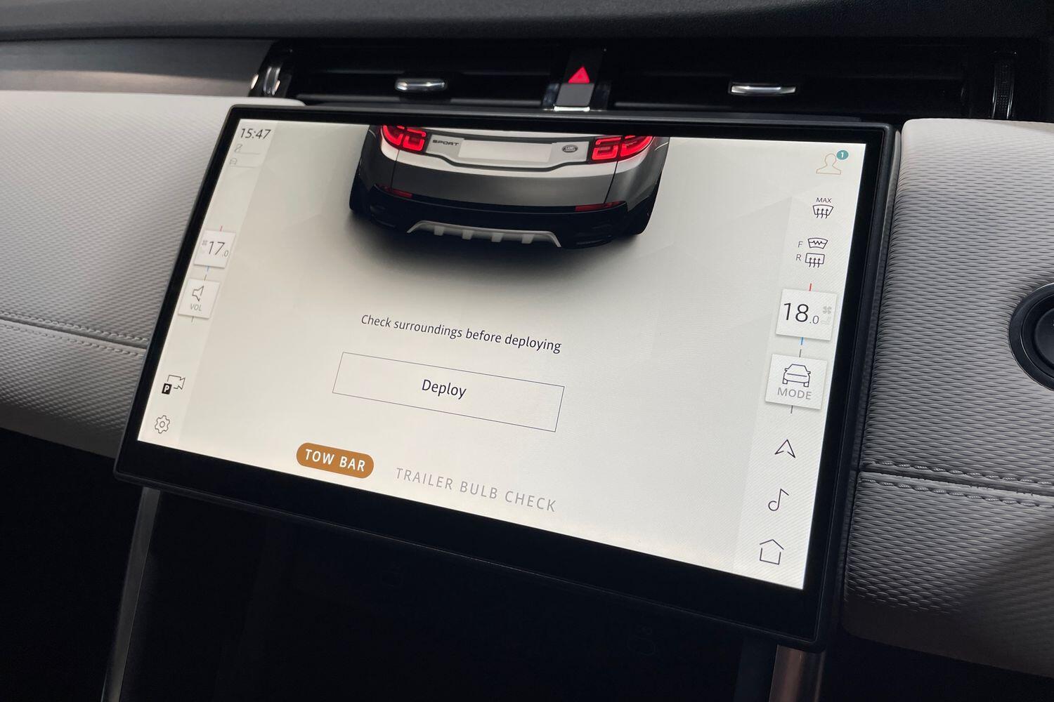 Land Rover Discovery Sport view 37