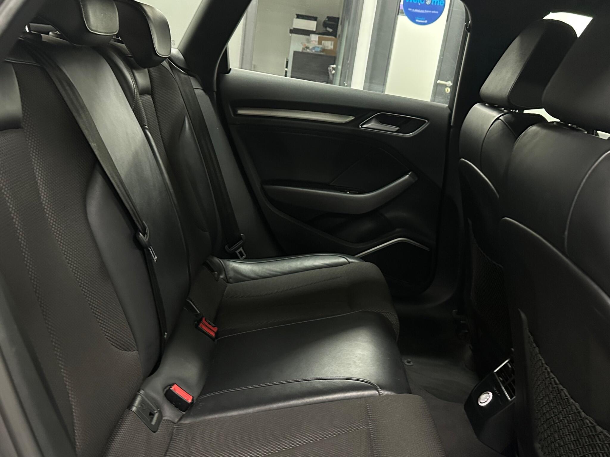 Audi A3 view 35