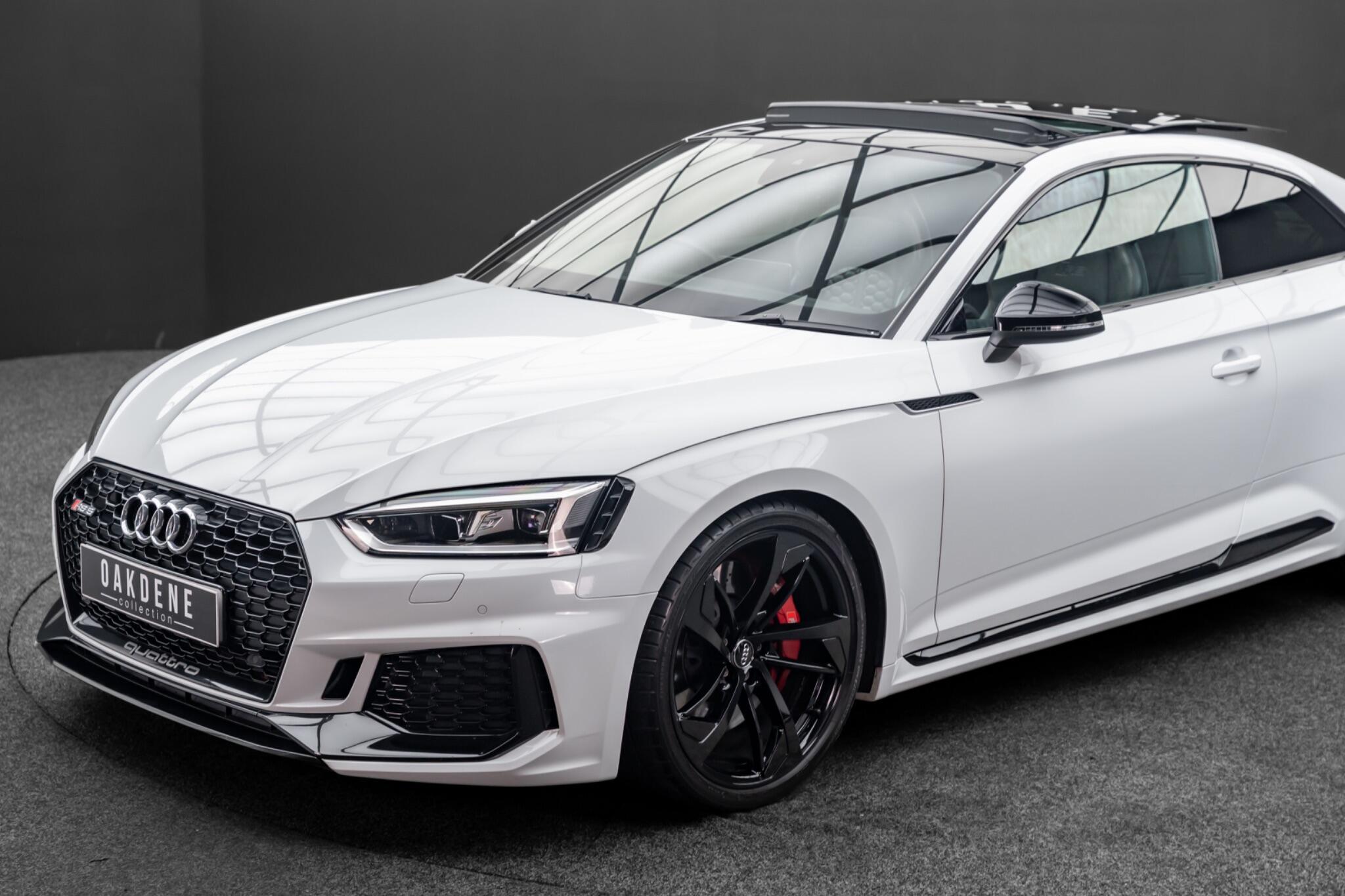 Audi RS5 view 14