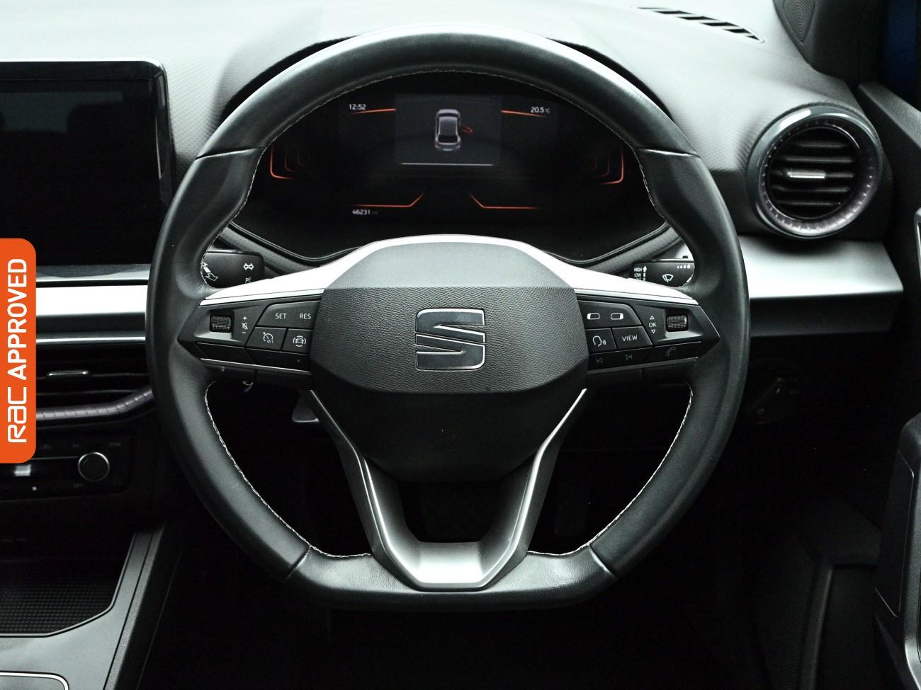 Seat Ibiza view 9