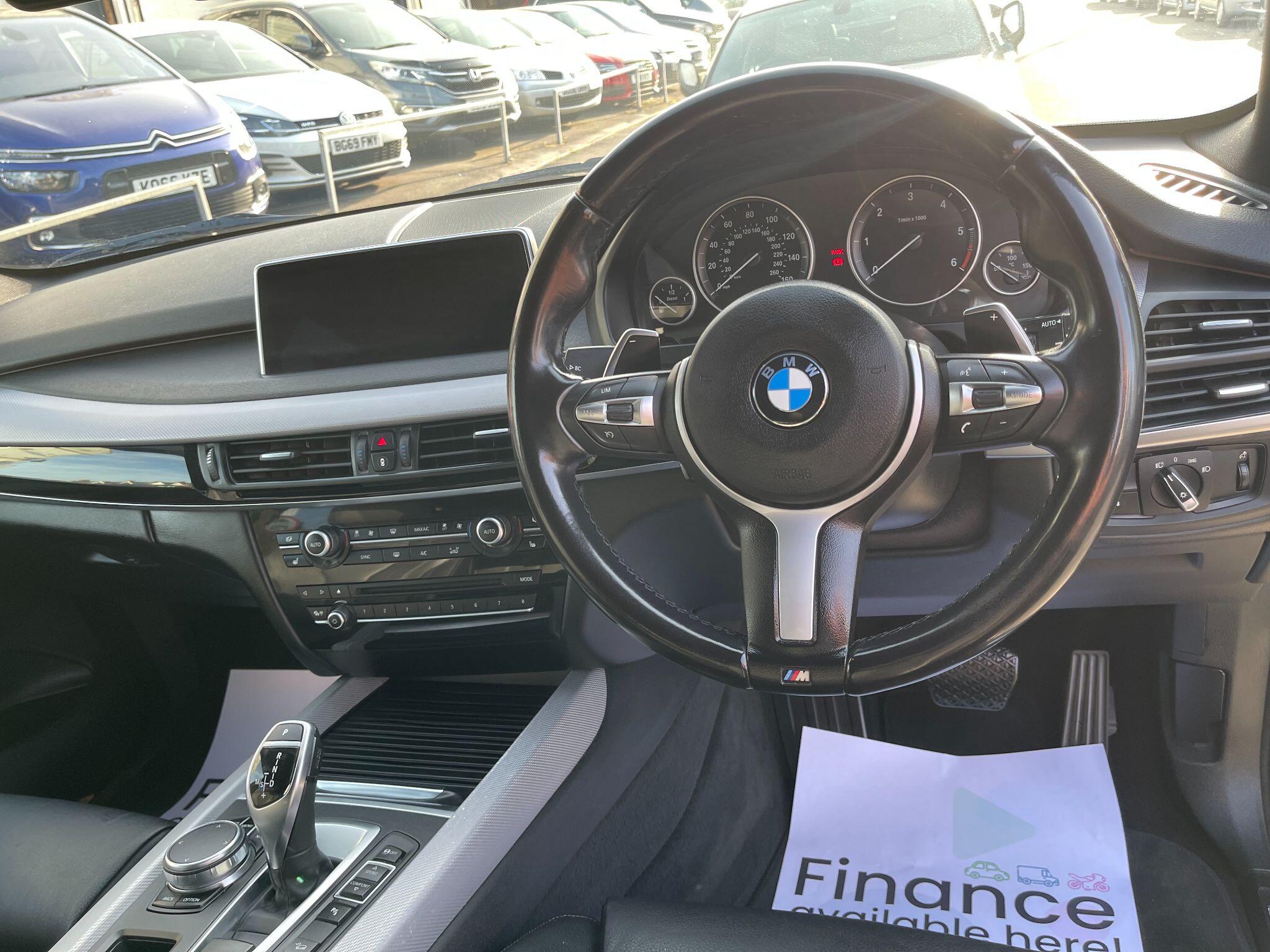 BMW X5 view 34