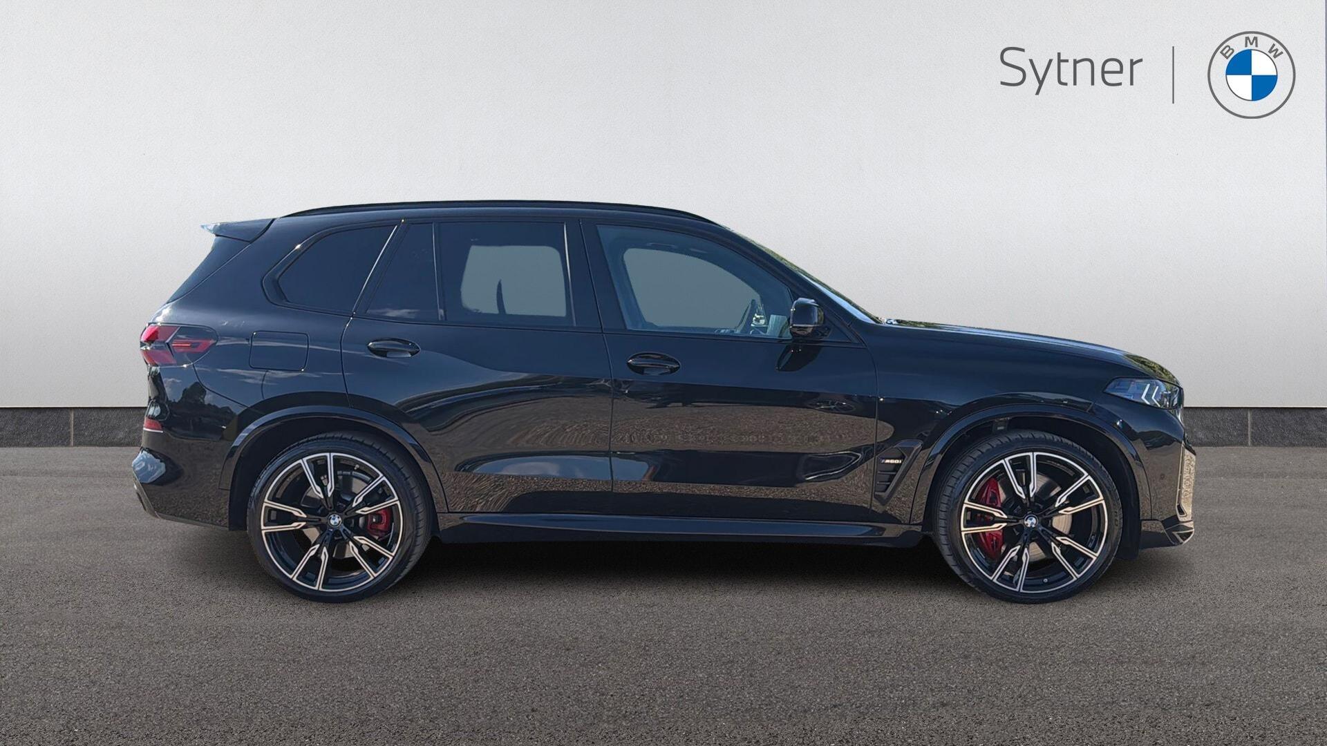 BMW X5 view 3