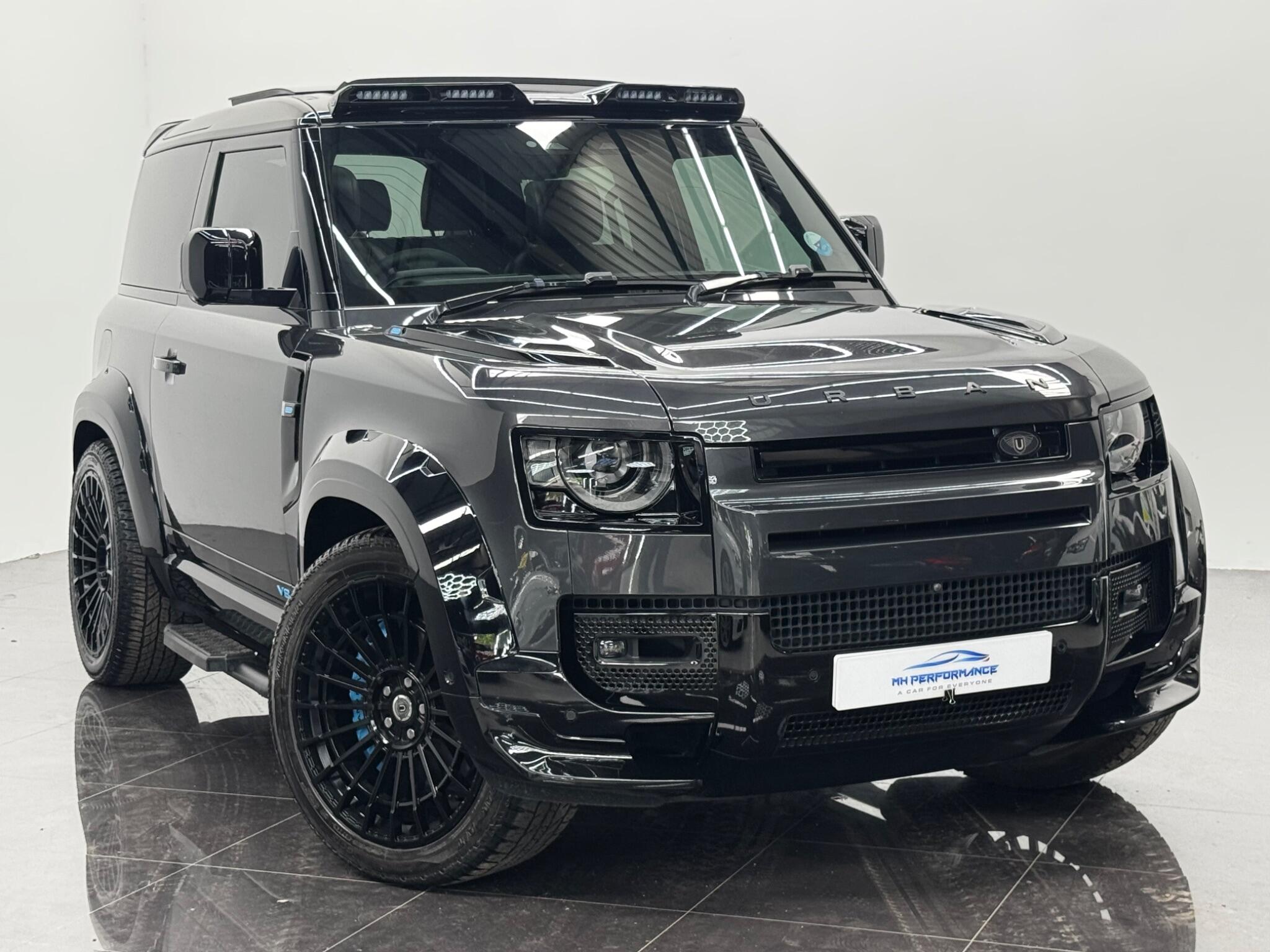 Land Rover Defender view 3