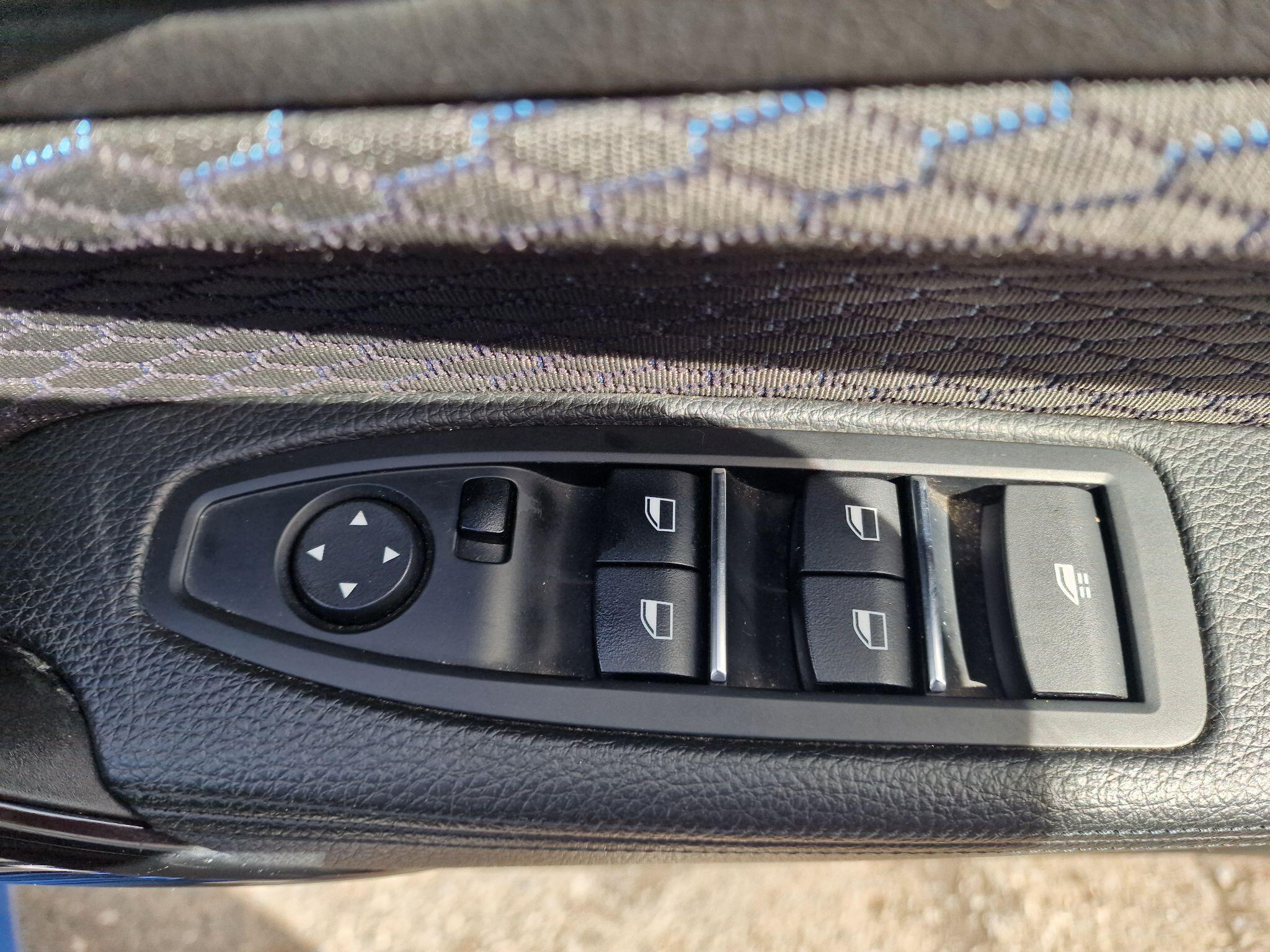BMW 2 Series view 31