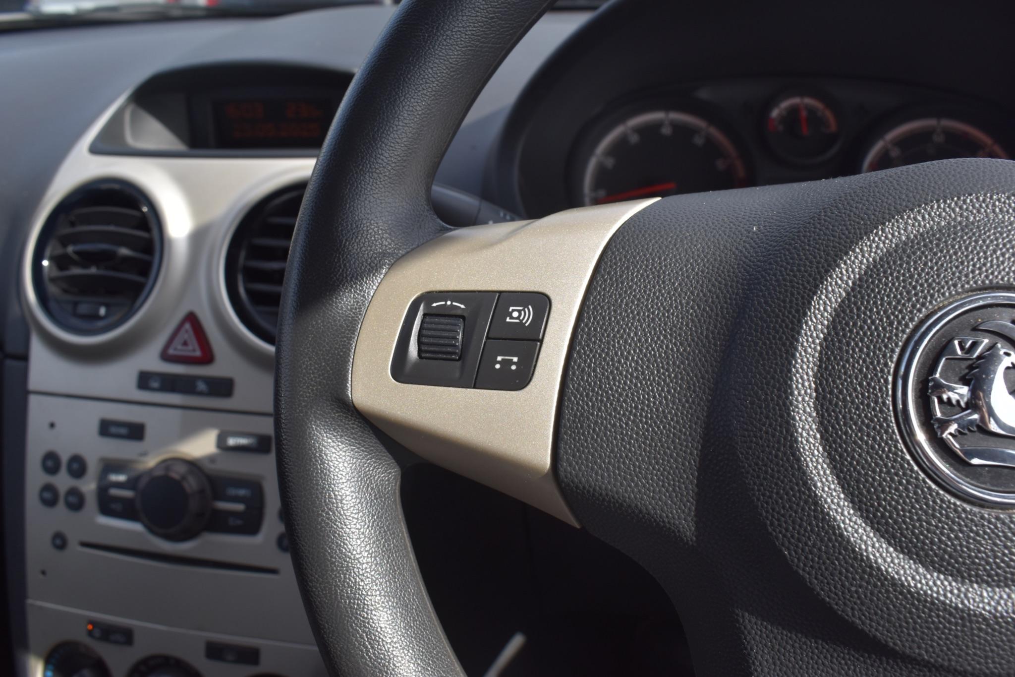 Corsa - 1.2i 16v Active 5dr - Image 21