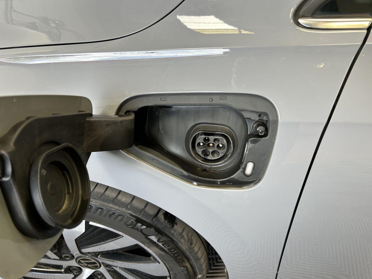 Volkswagen Golf view 29