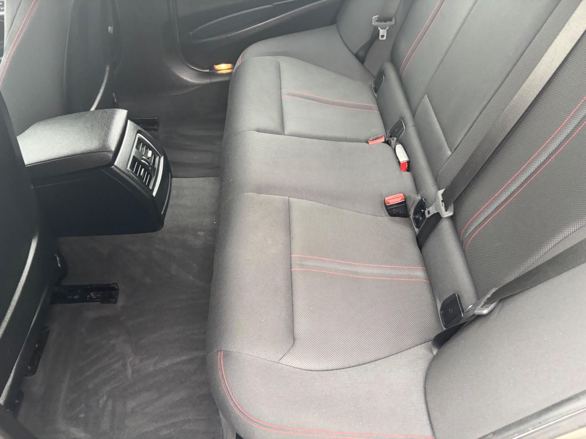 BMW 3 Series view 71
