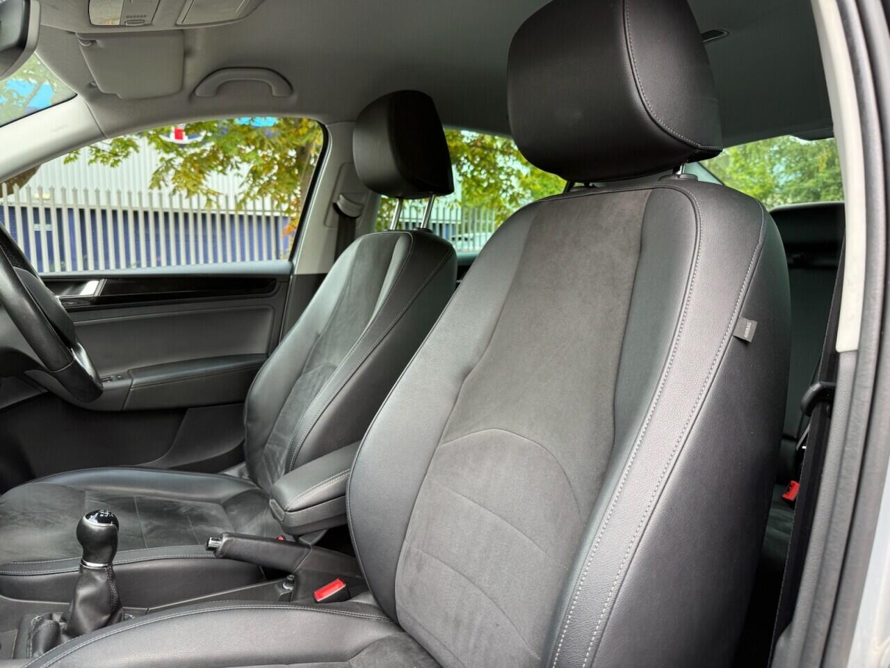 Seat Toledo view 10