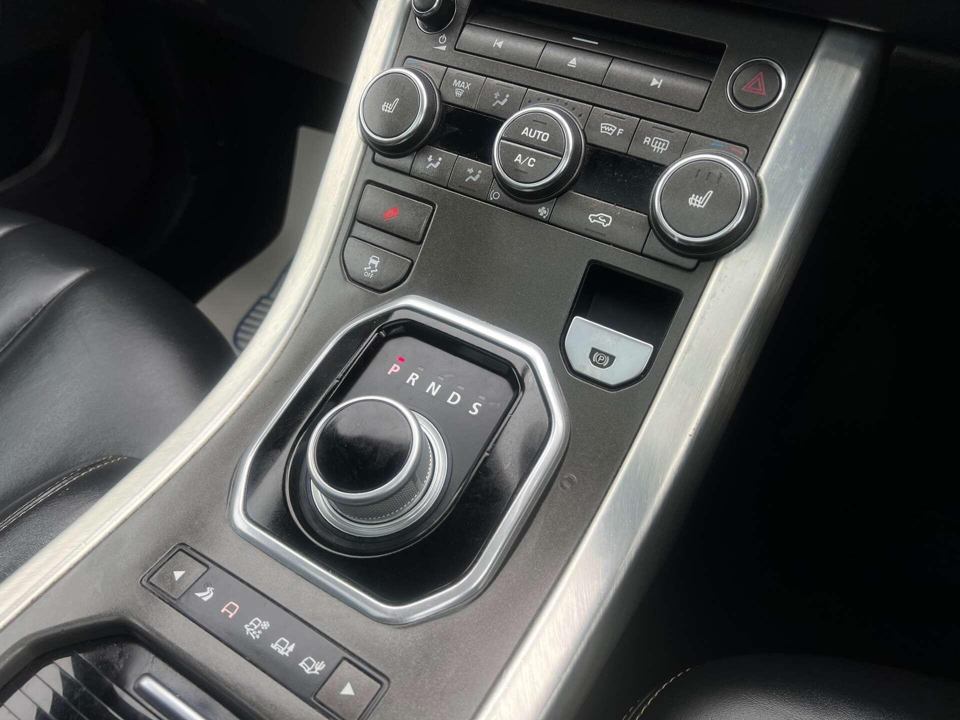 Land Rover Range Rover Evoque view 24