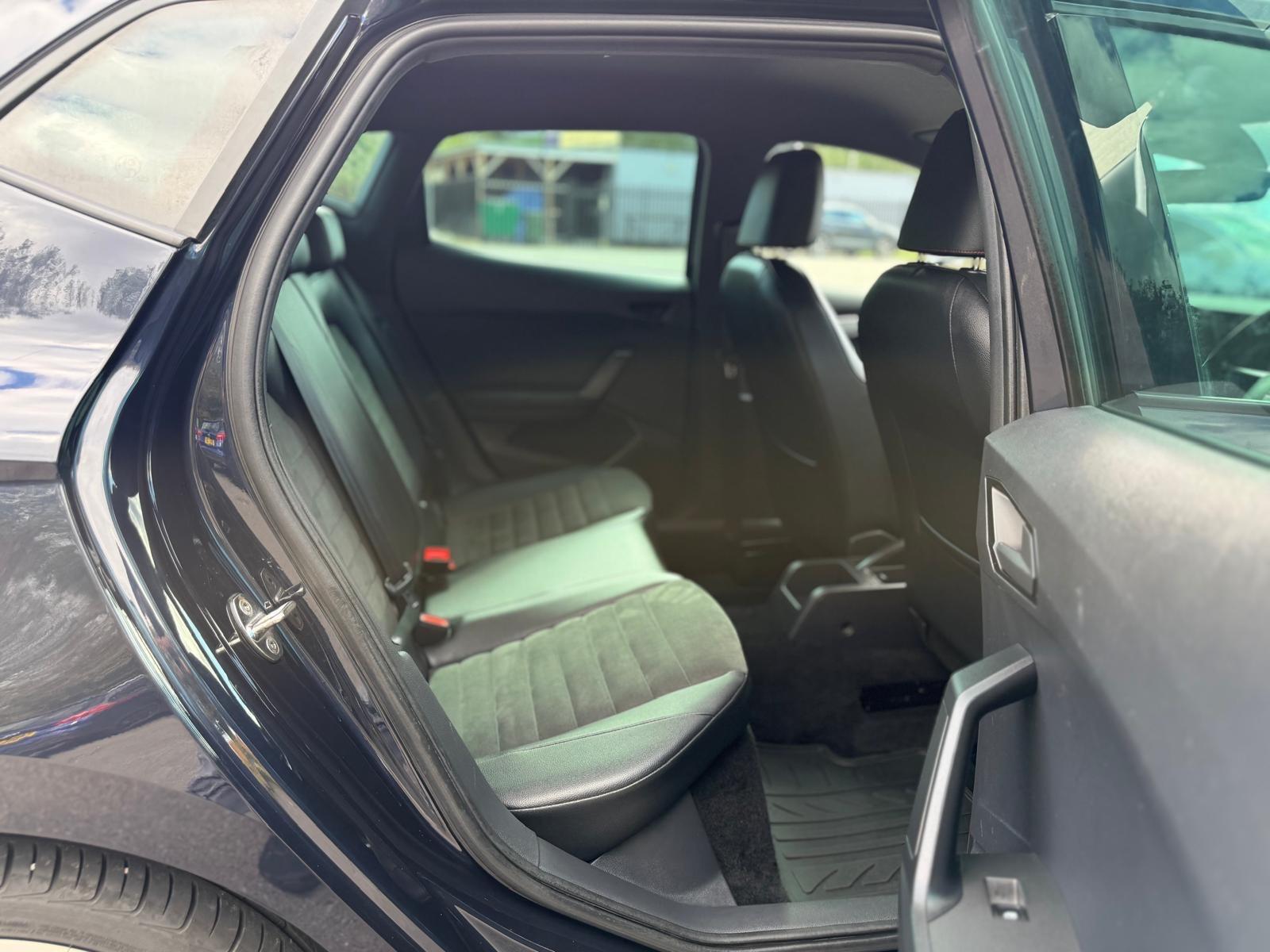 Seat Ibiza view 32