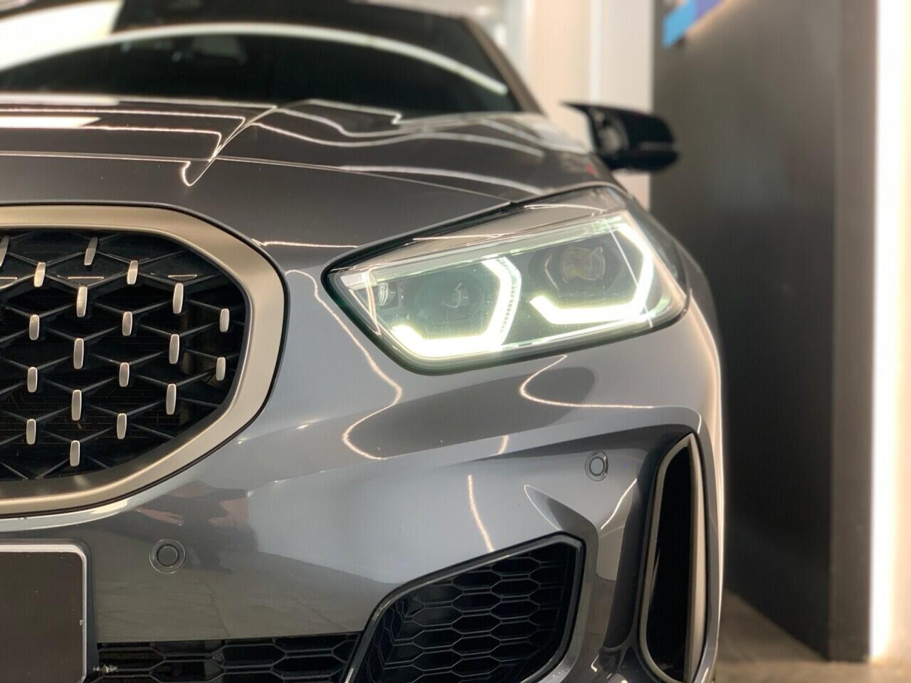 BMW 1 Series view 8