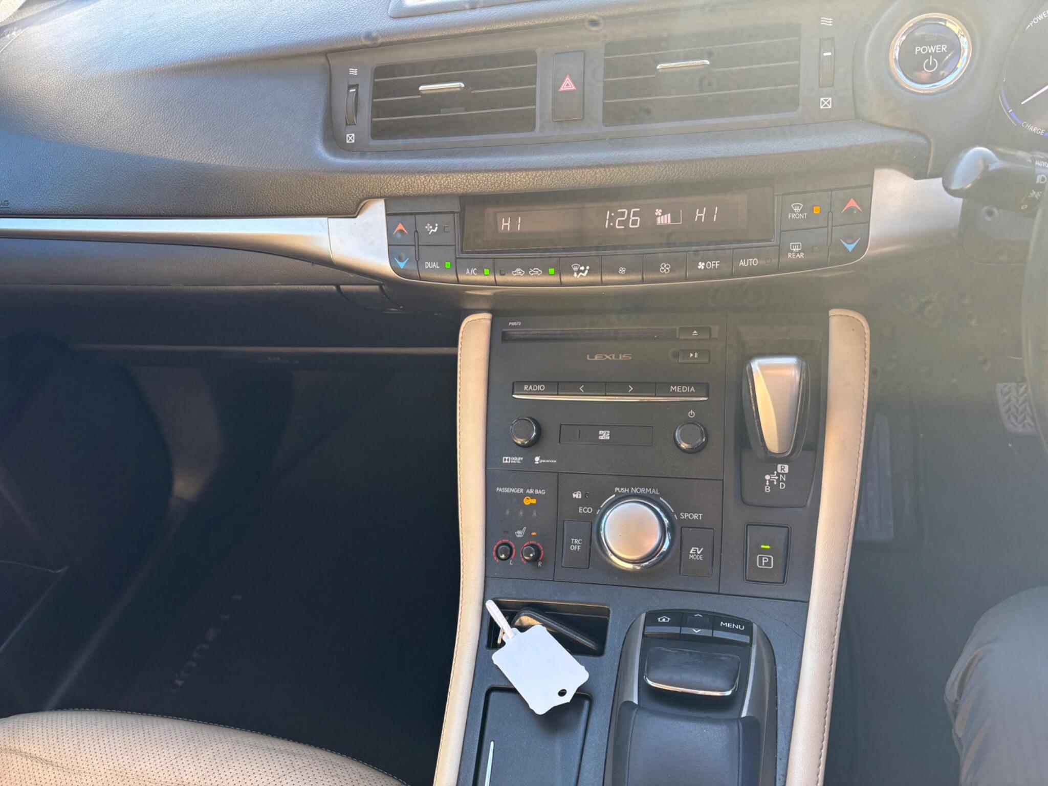 2014 Lexus CT 1.8 200h Luxury CVT Euro 6 (s/s) 5dr • 99,475 miles image 82