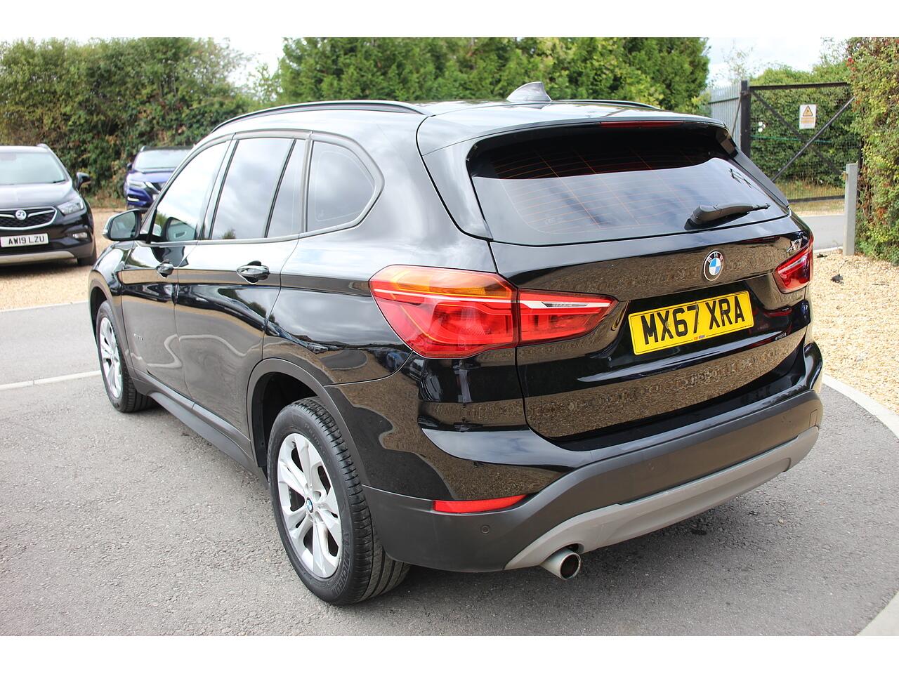 BMW X1 view 10