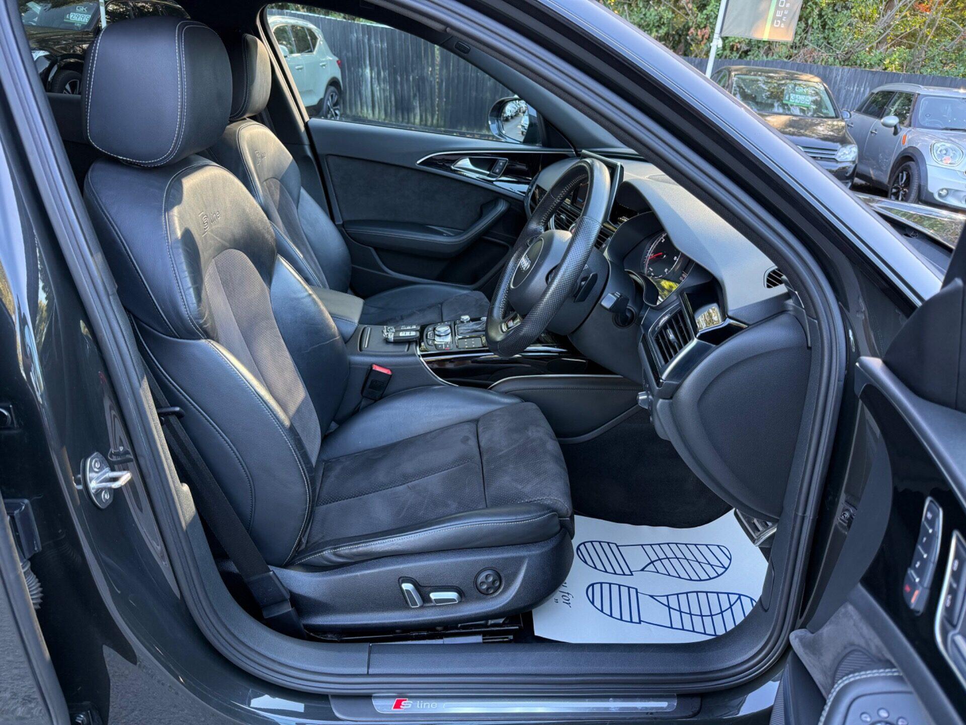 Audi A6 view 15