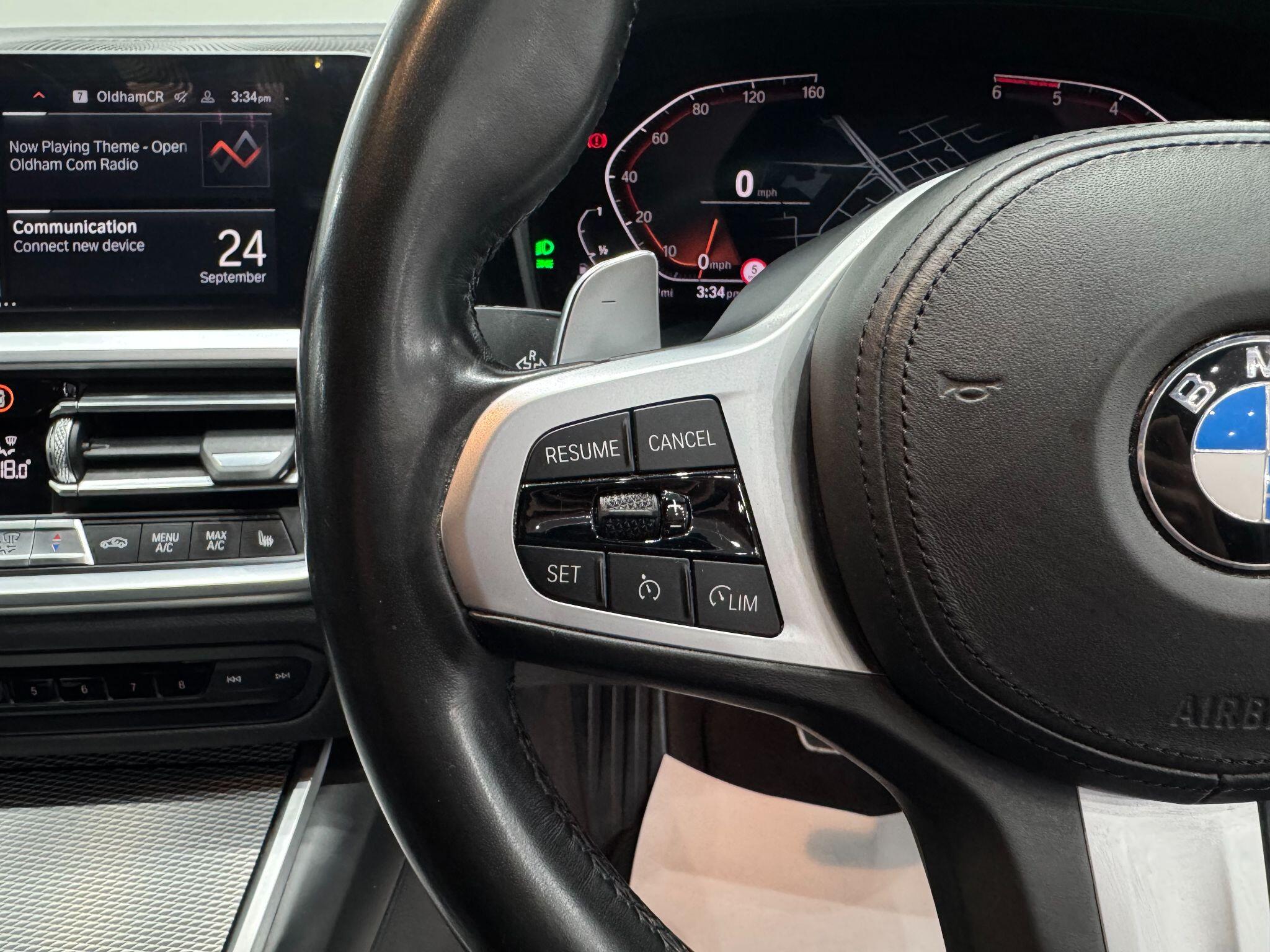 BMW 3 Series view 15