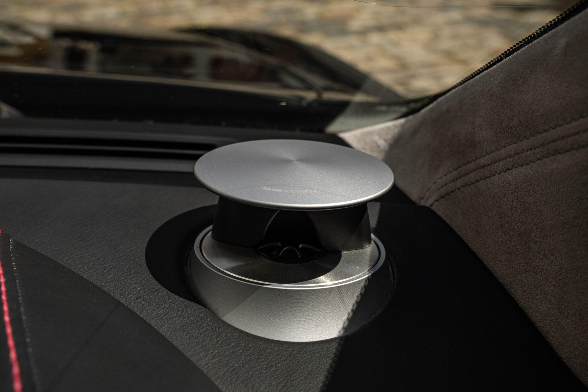 Aston Martin Rapide view 25
