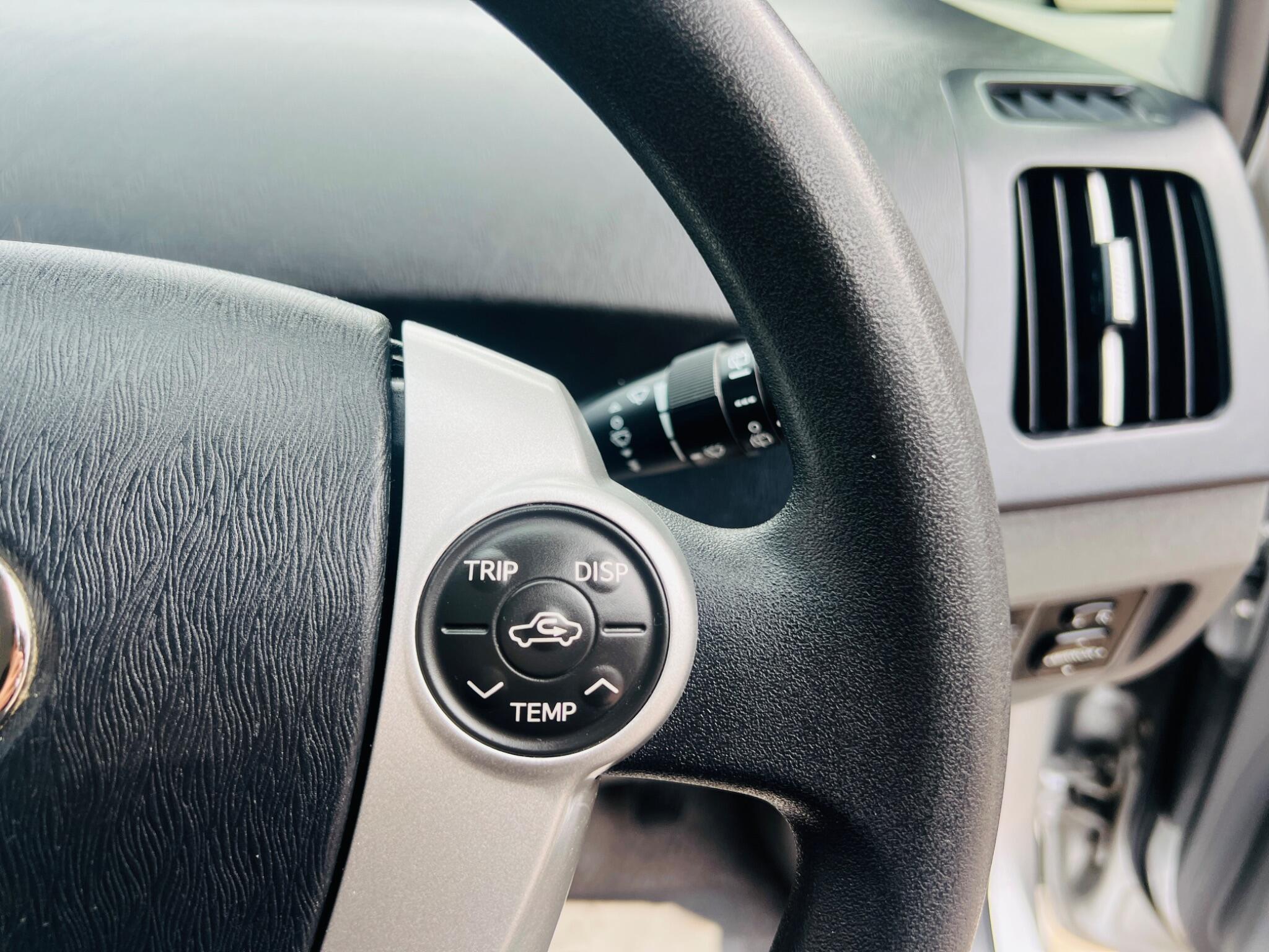 Toyota Prius view 41