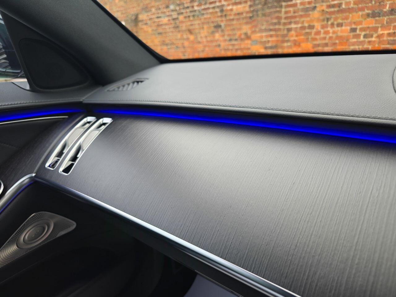 Mercedes-Benz S-Class view 51