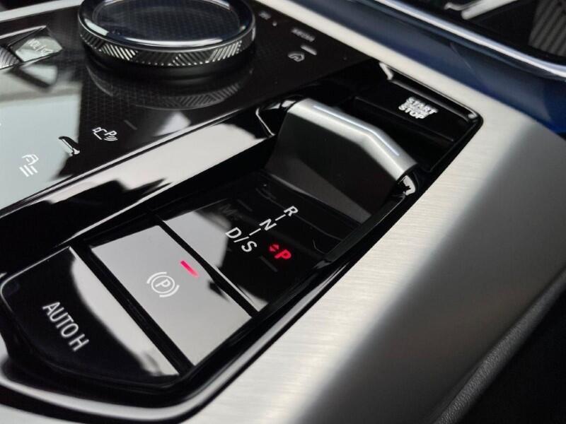 BMW X3 view 35