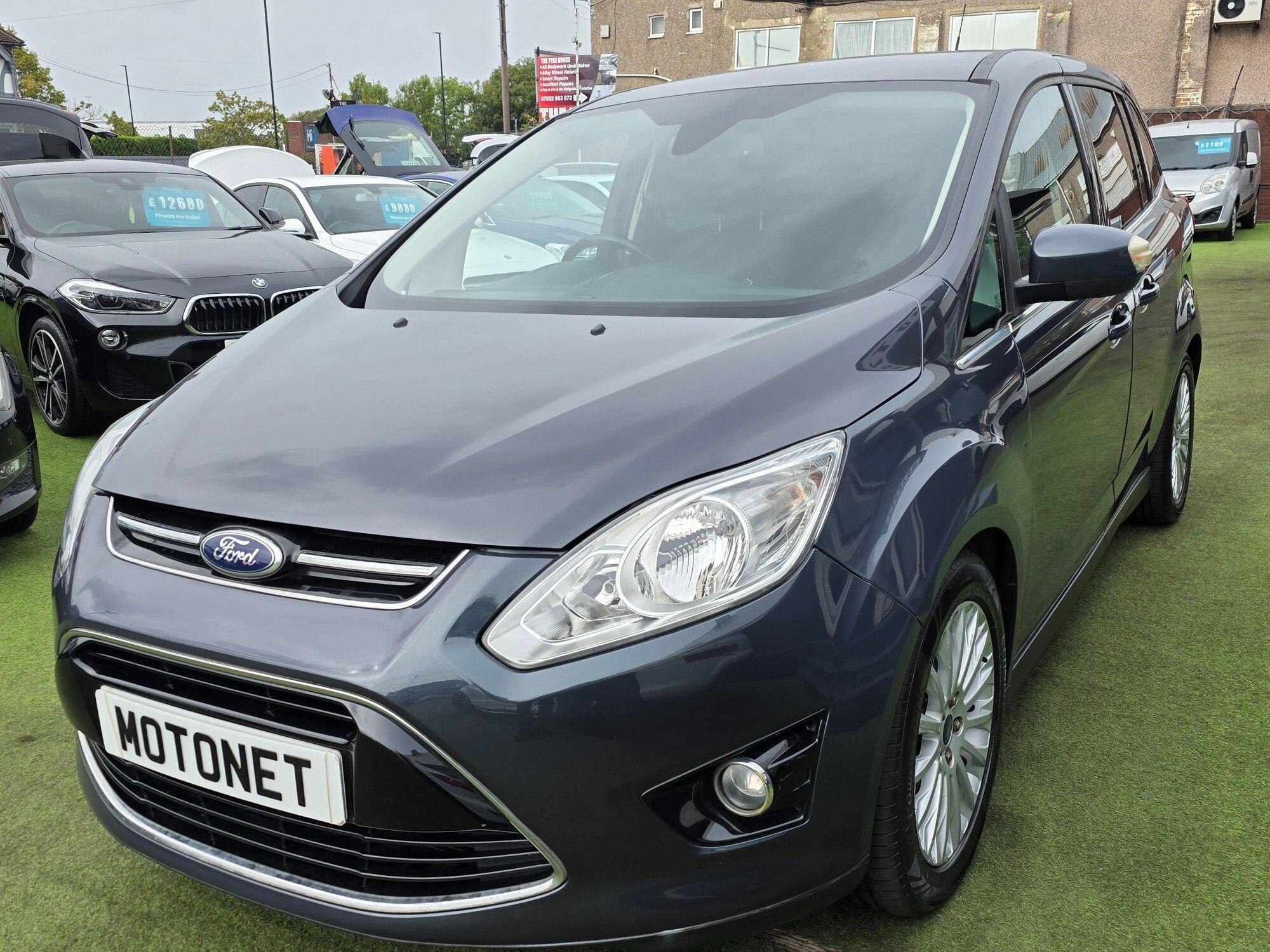 Ford Grand C-Max view 8