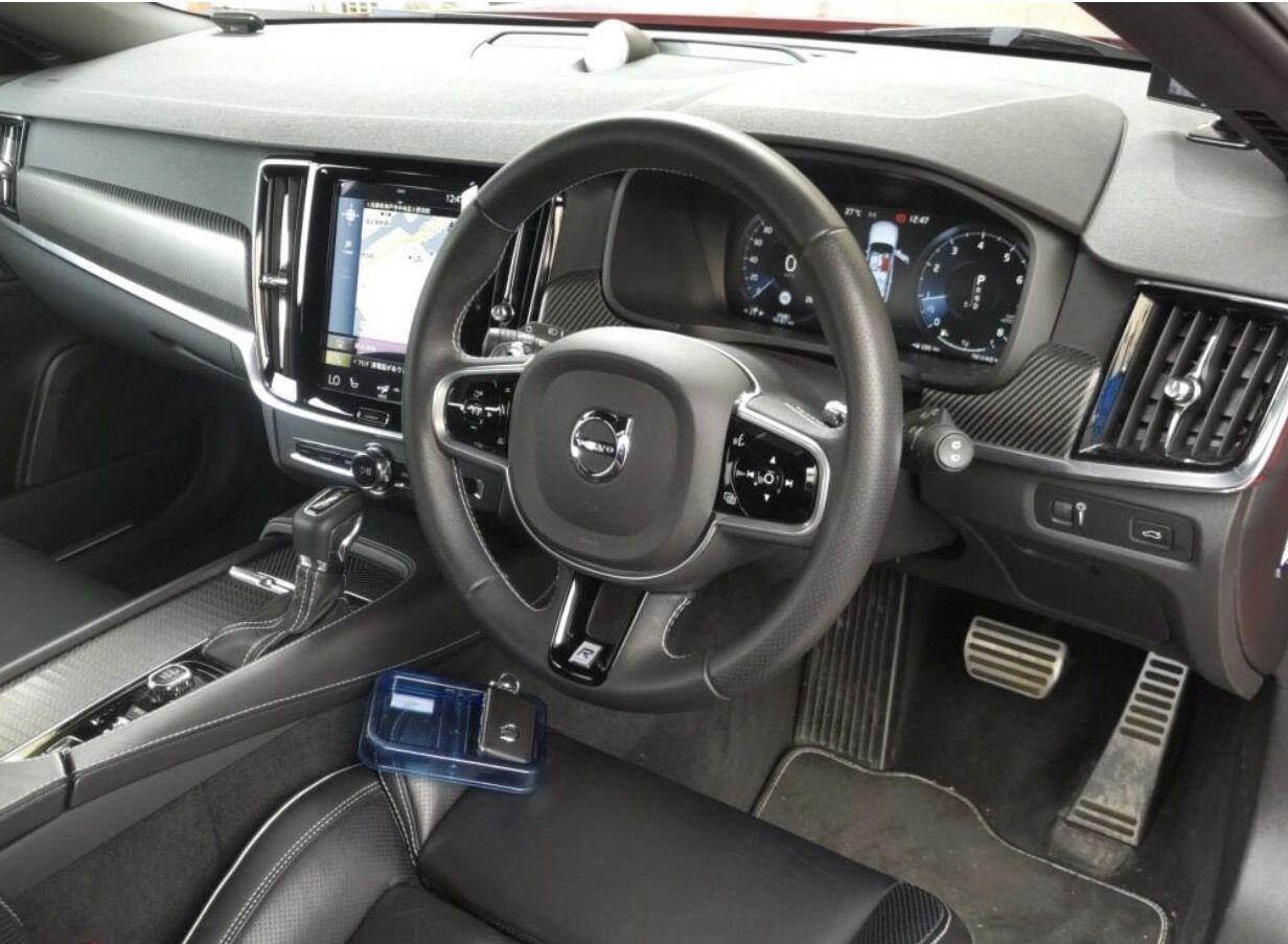 Volvo V90 view 5