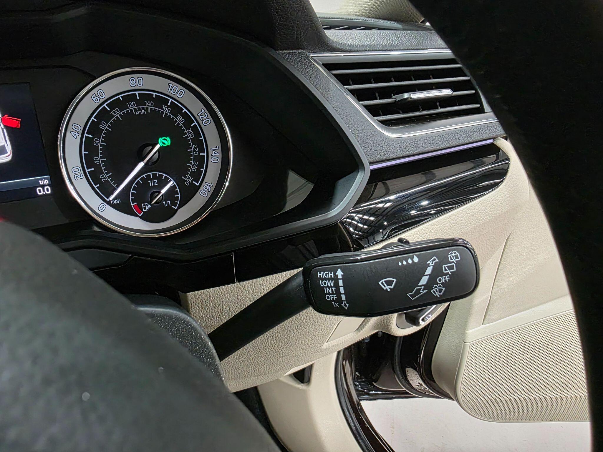 Skoda Superb view 19