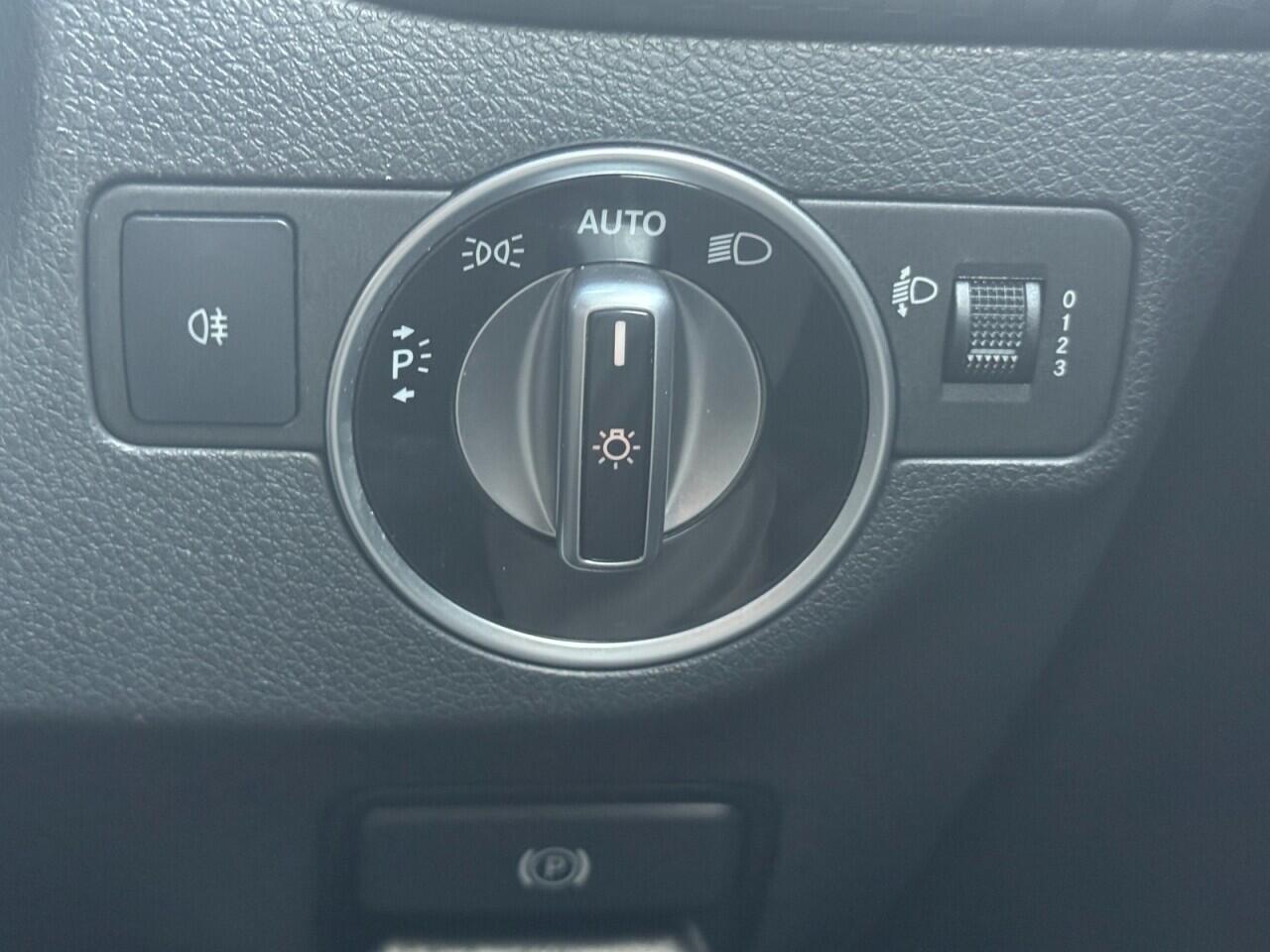 Mercedes-Benz A-Class view 20