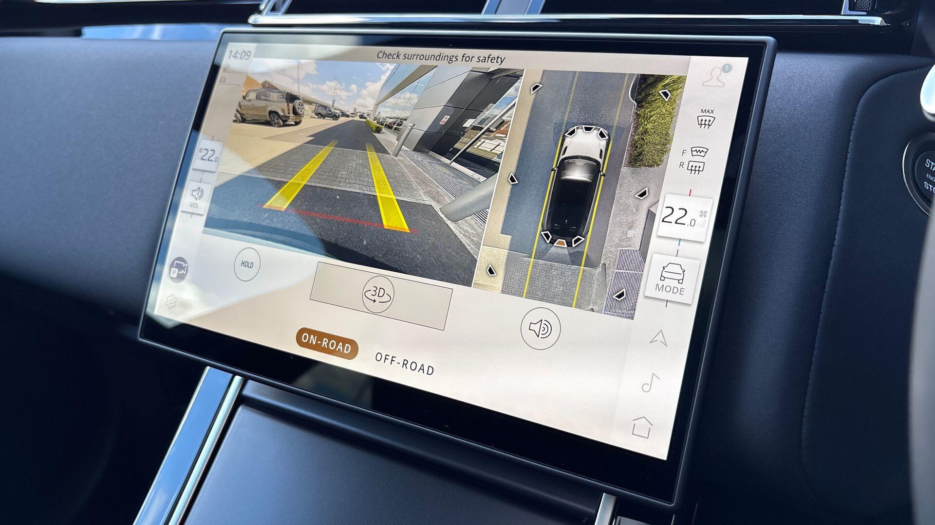 Land Rover Range Rover Velar view 12