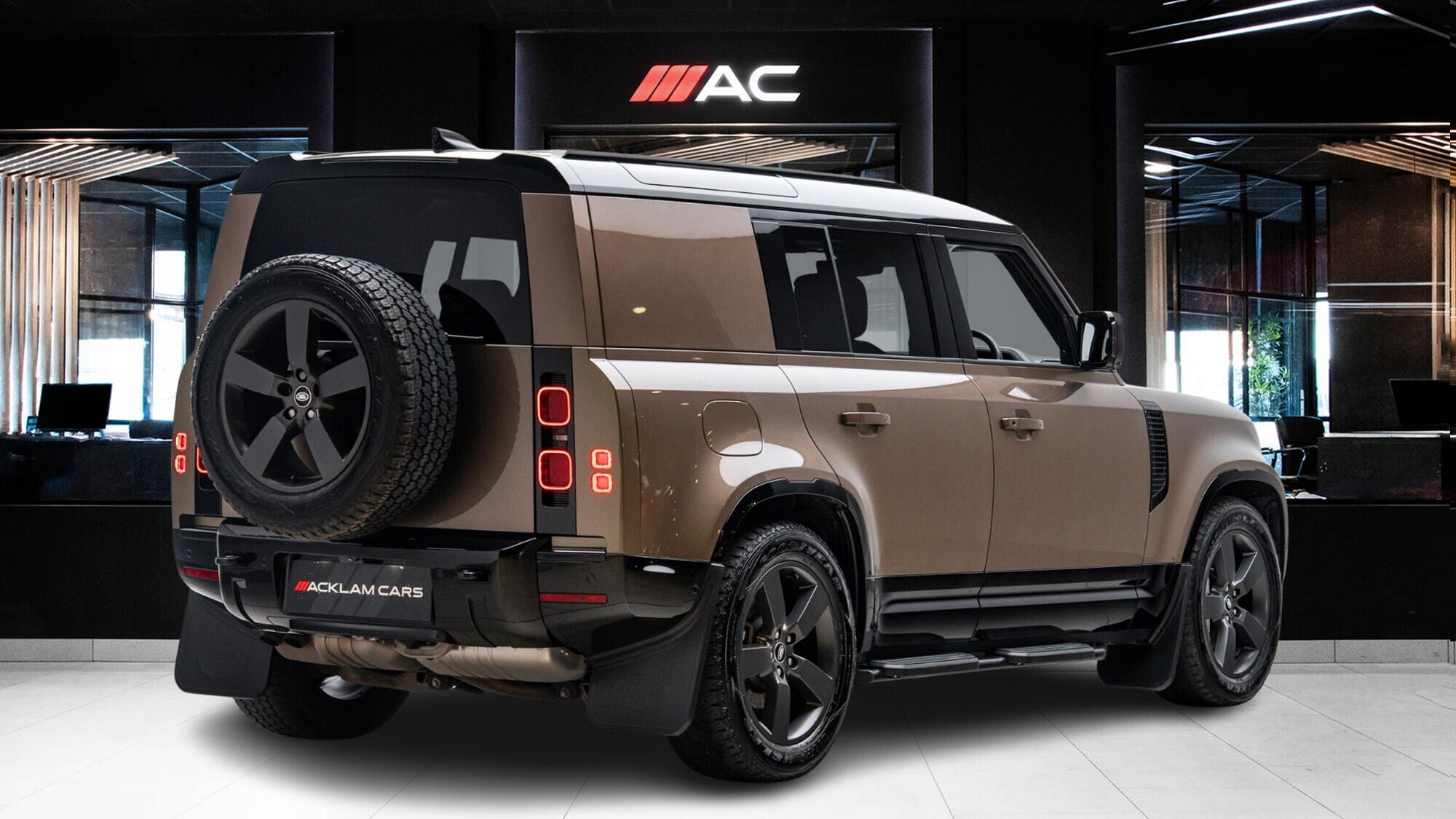 Land Rover Defender view 4