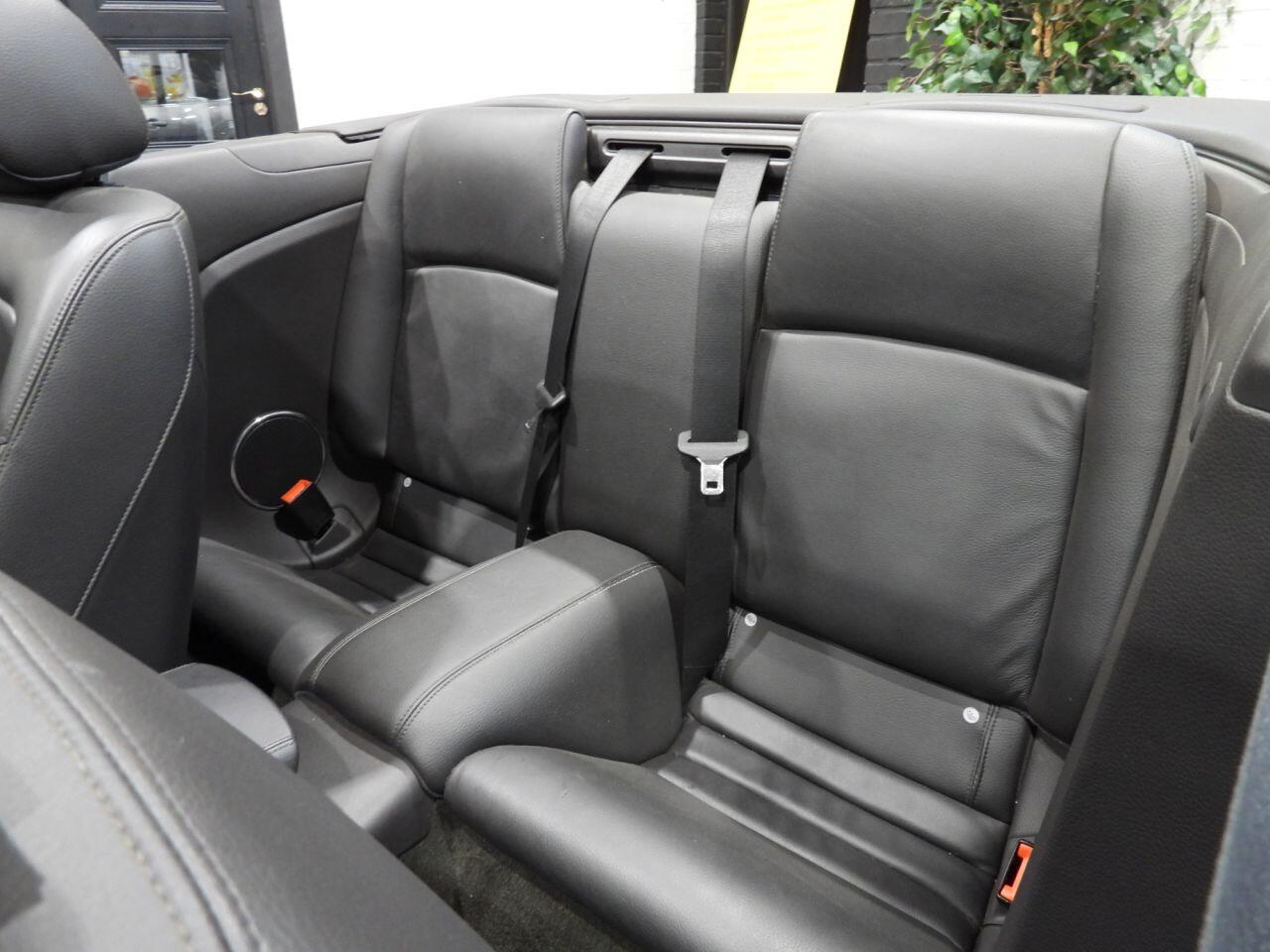 Jaguar XK view 23