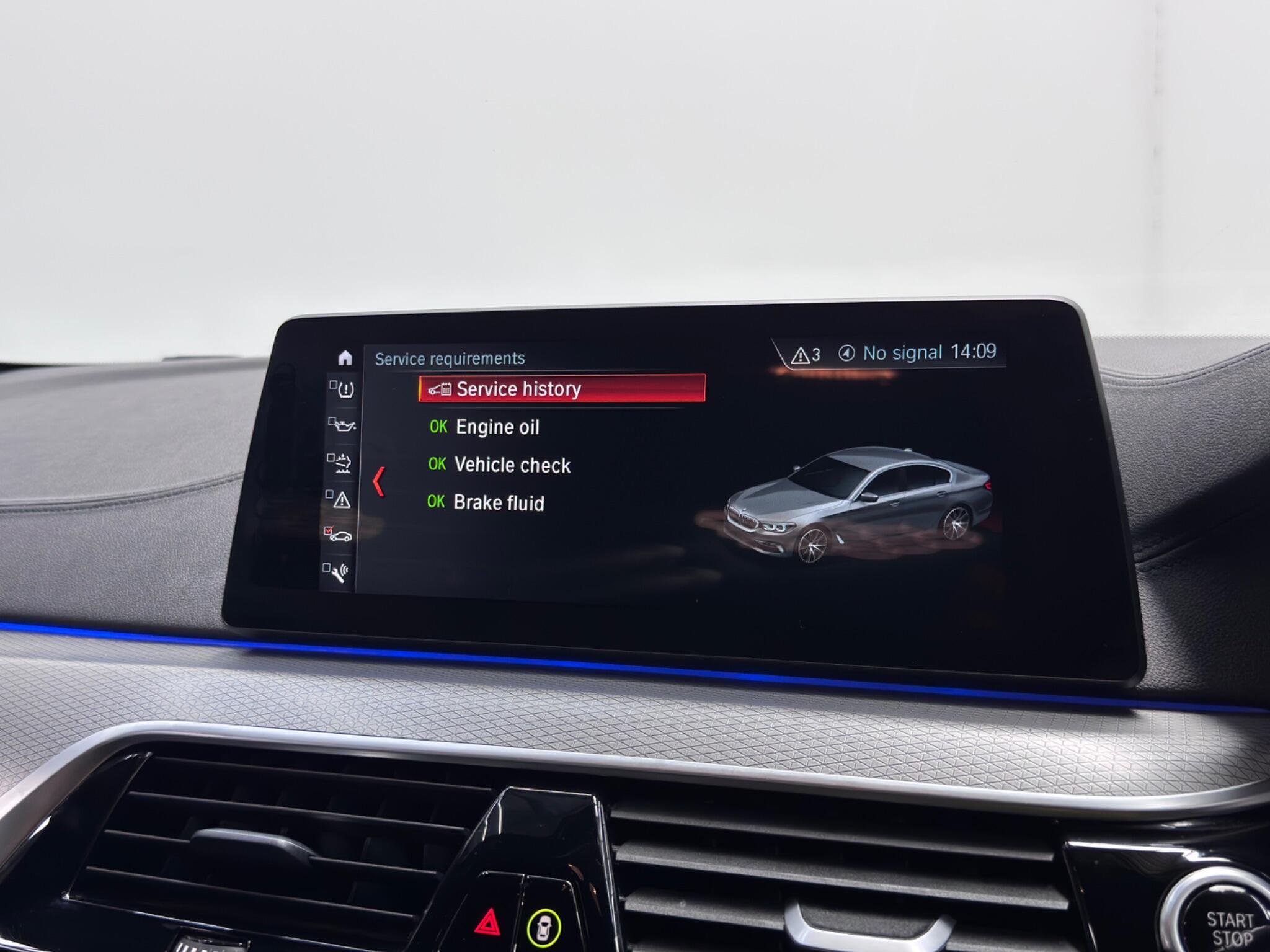 BMW 5 Series view 39