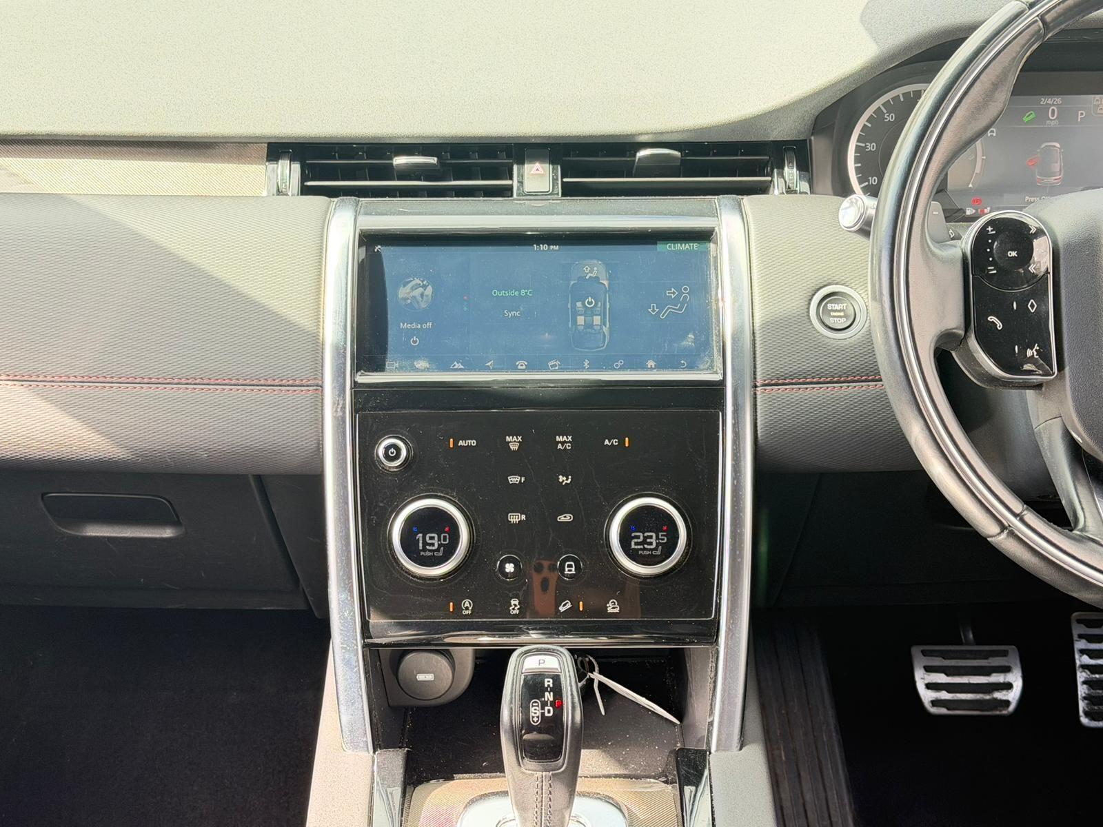 Land Rover Discovery Sport view 21