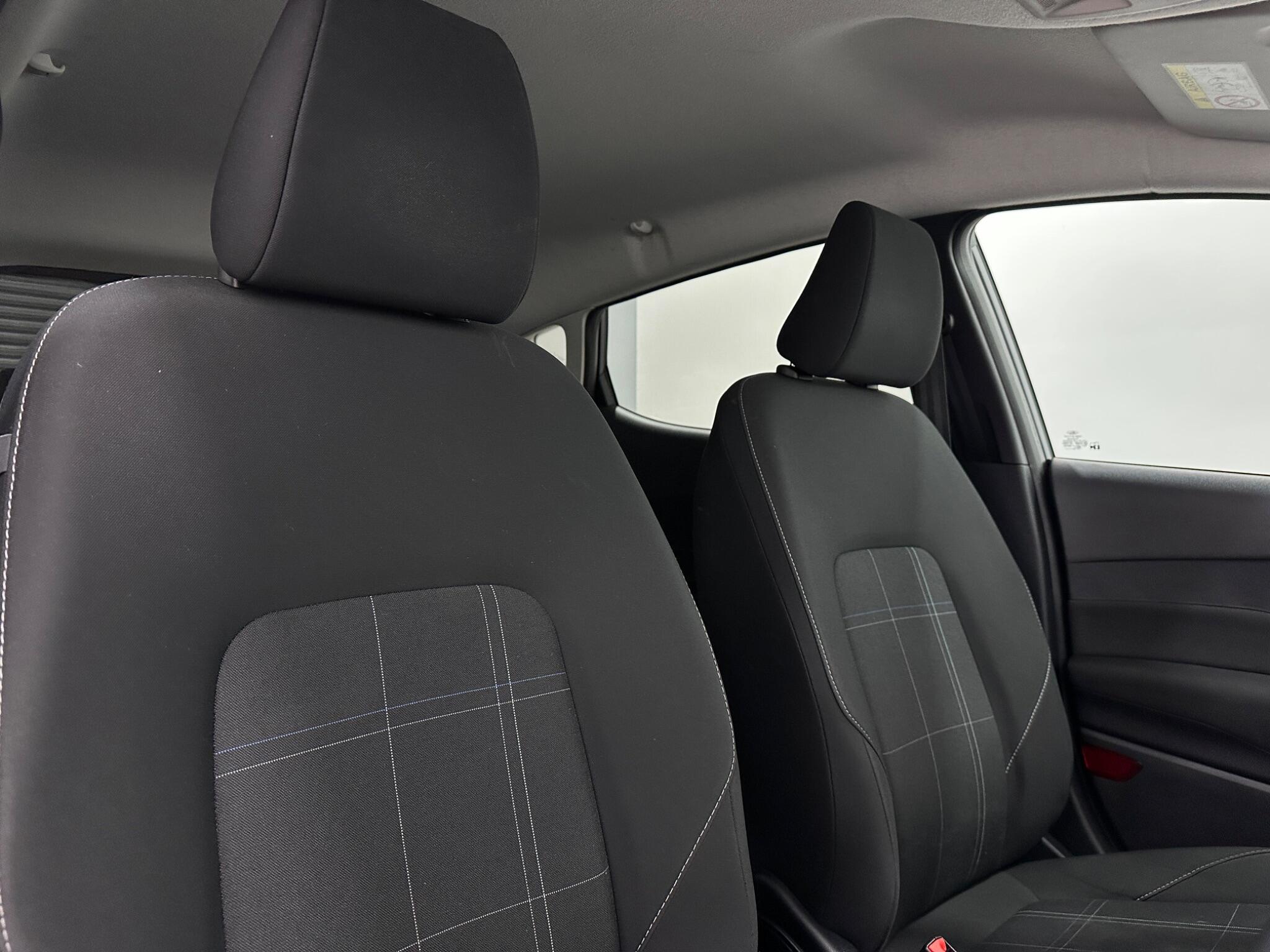 Ford Fiesta view 31