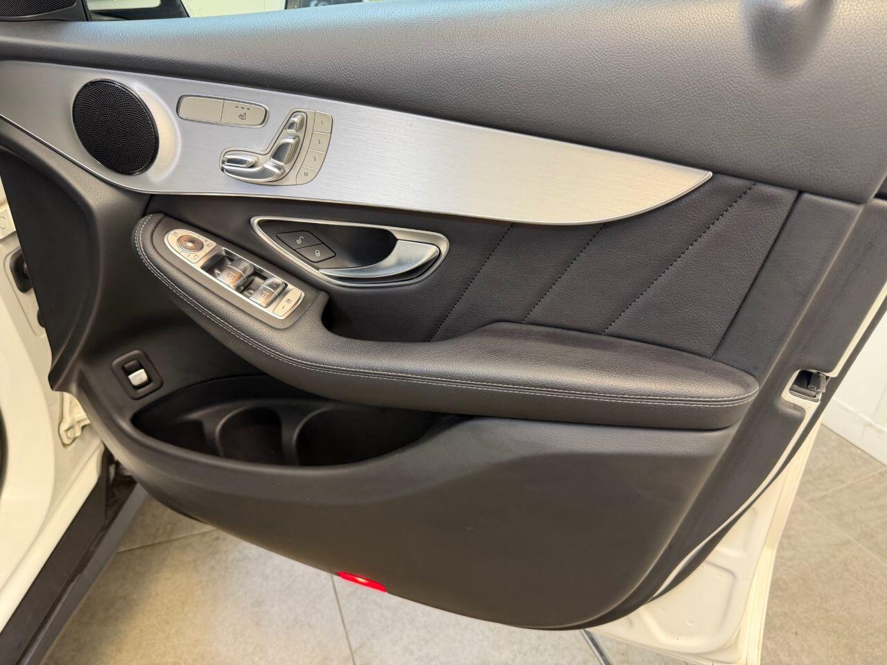 Mercedes-Benz GLC view 32