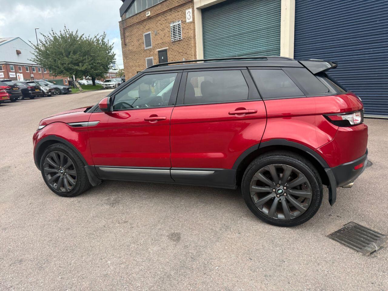 Land Rover Range Rover Evoque view 15