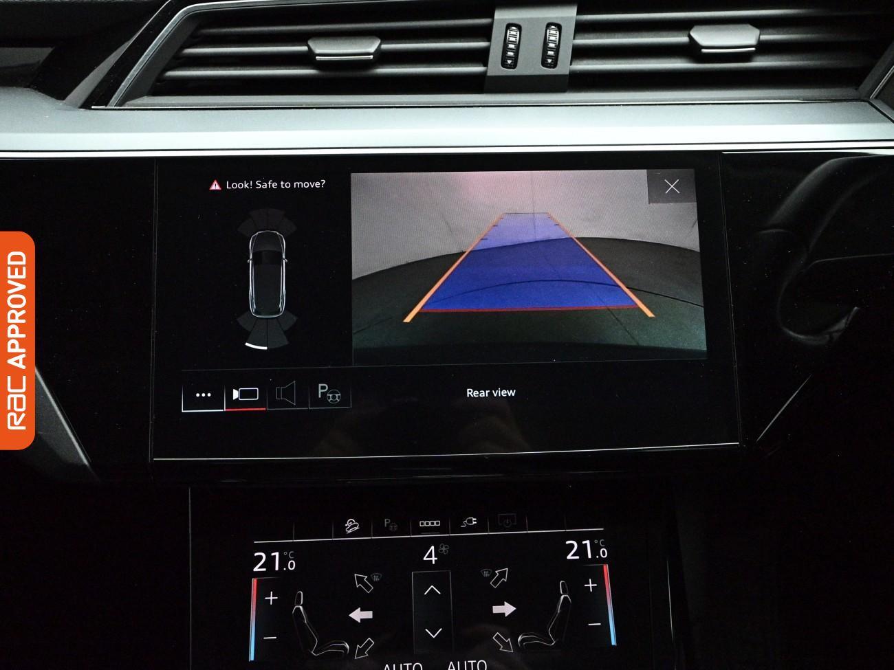 Audi E-Tron view 15
