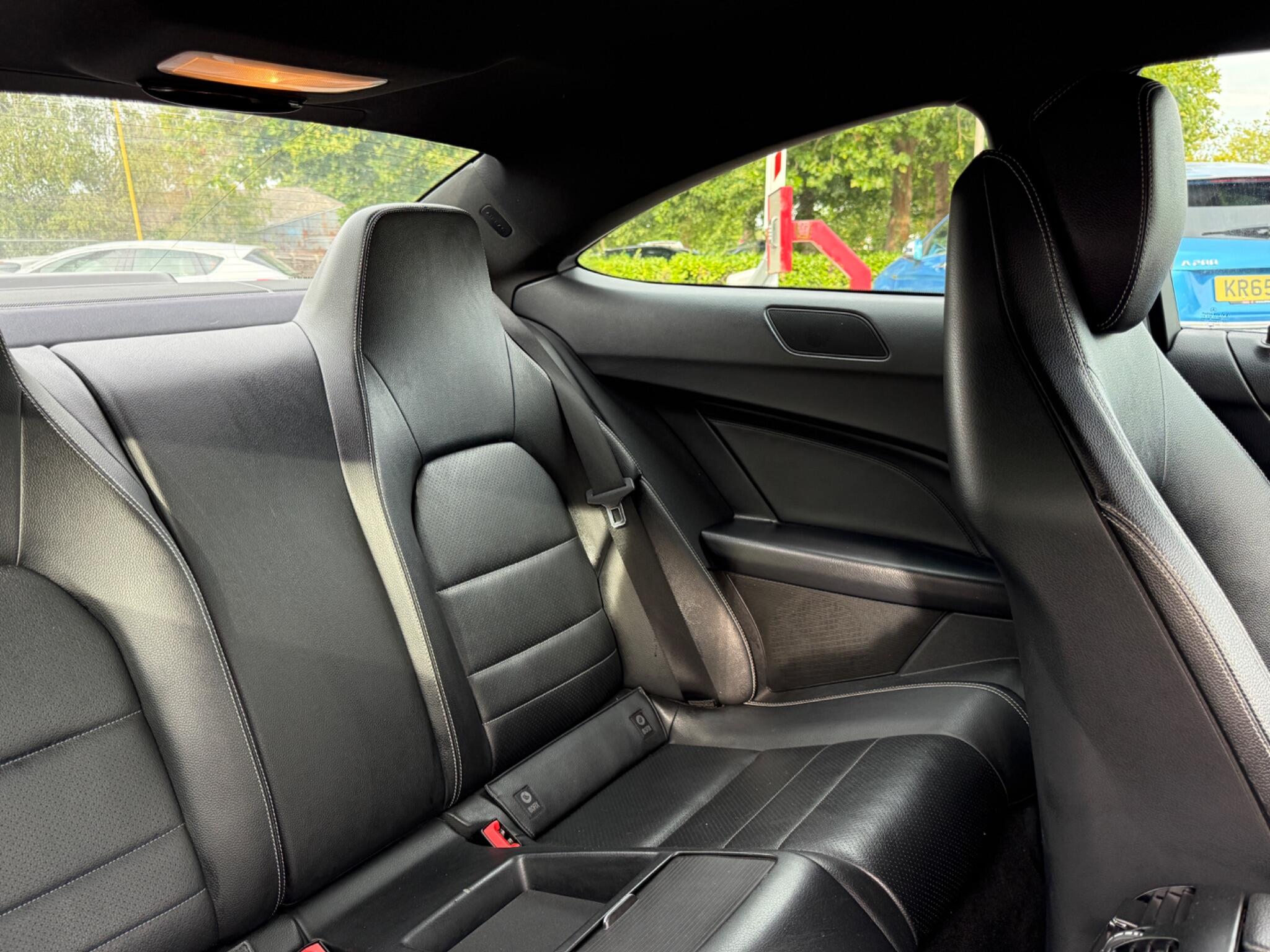 Mercedes-Benz C Class - Image 36