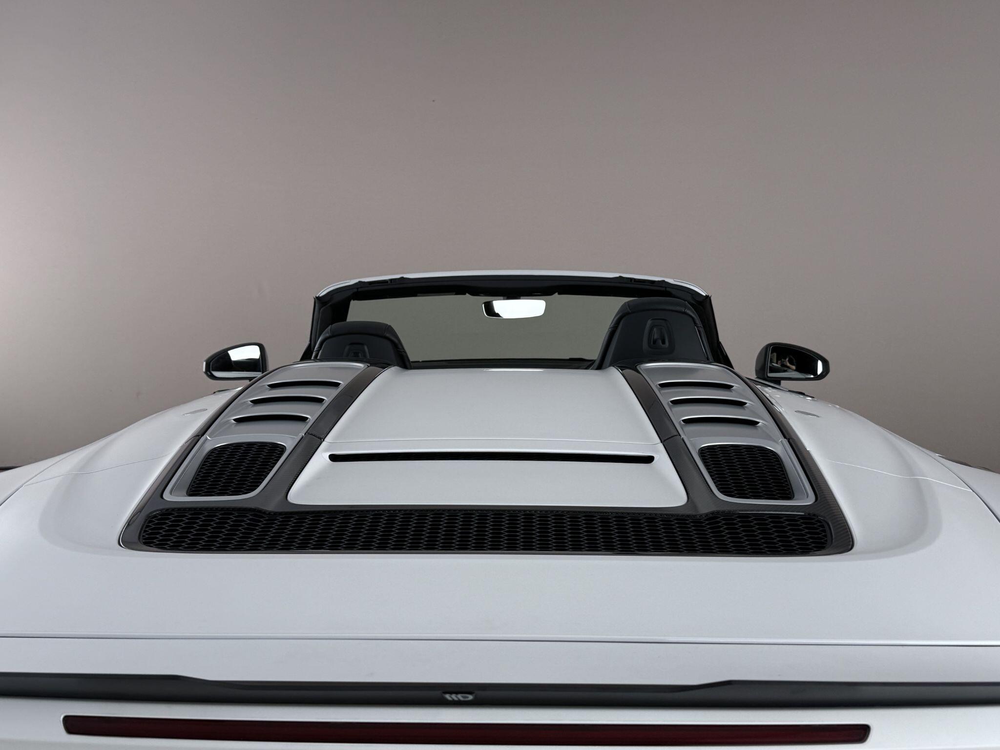 Audi R8 view 62