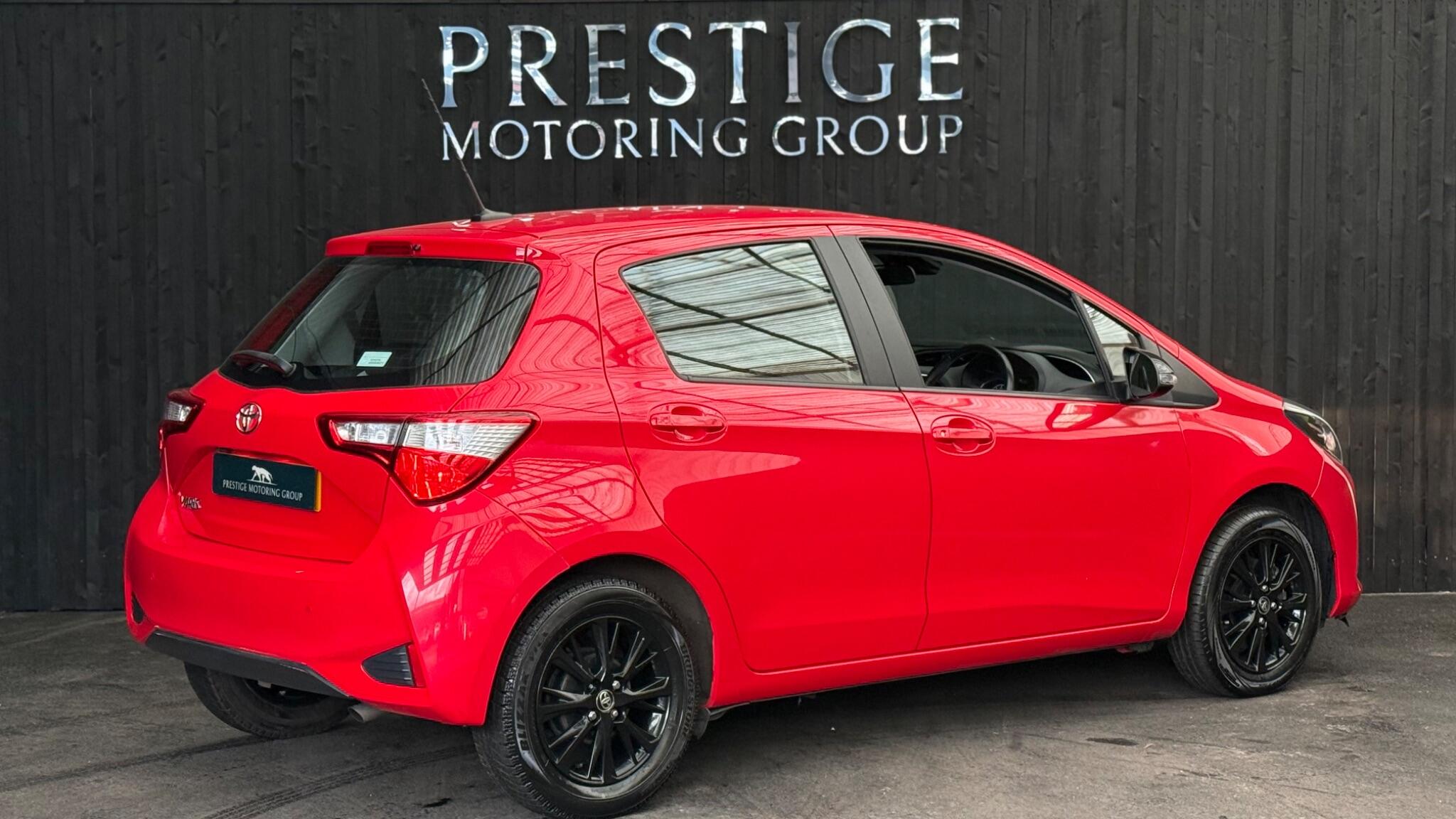 Toyota Yaris view 11