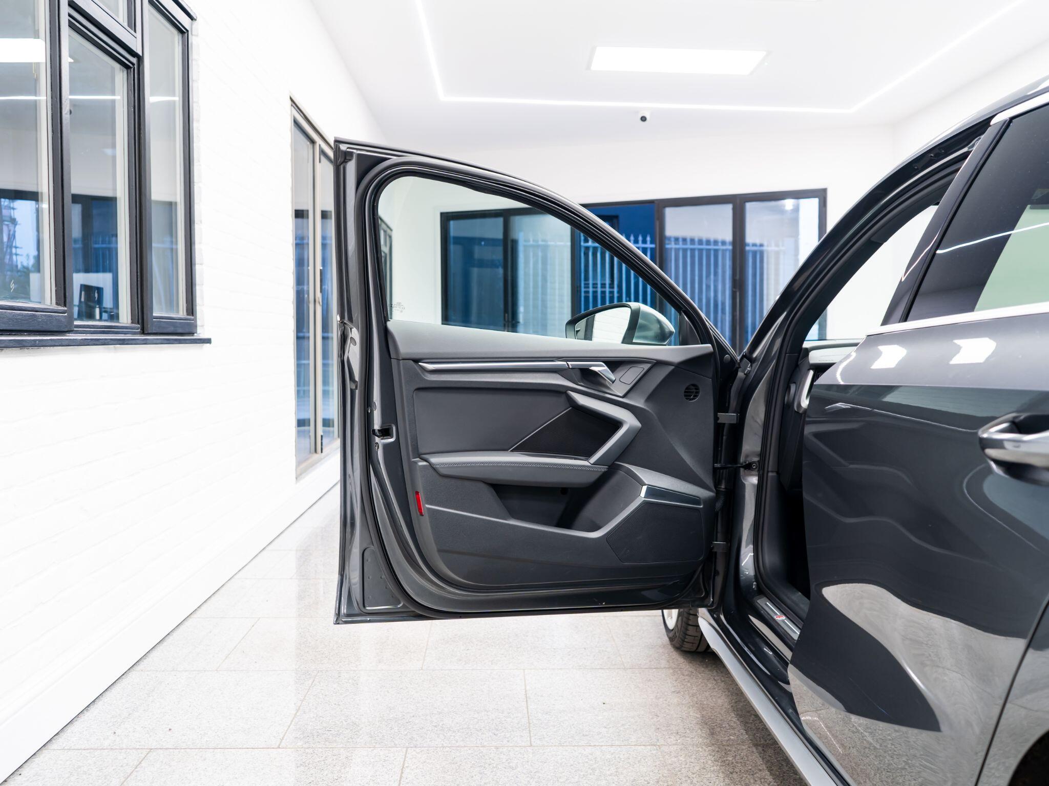 Audi S3 view 31