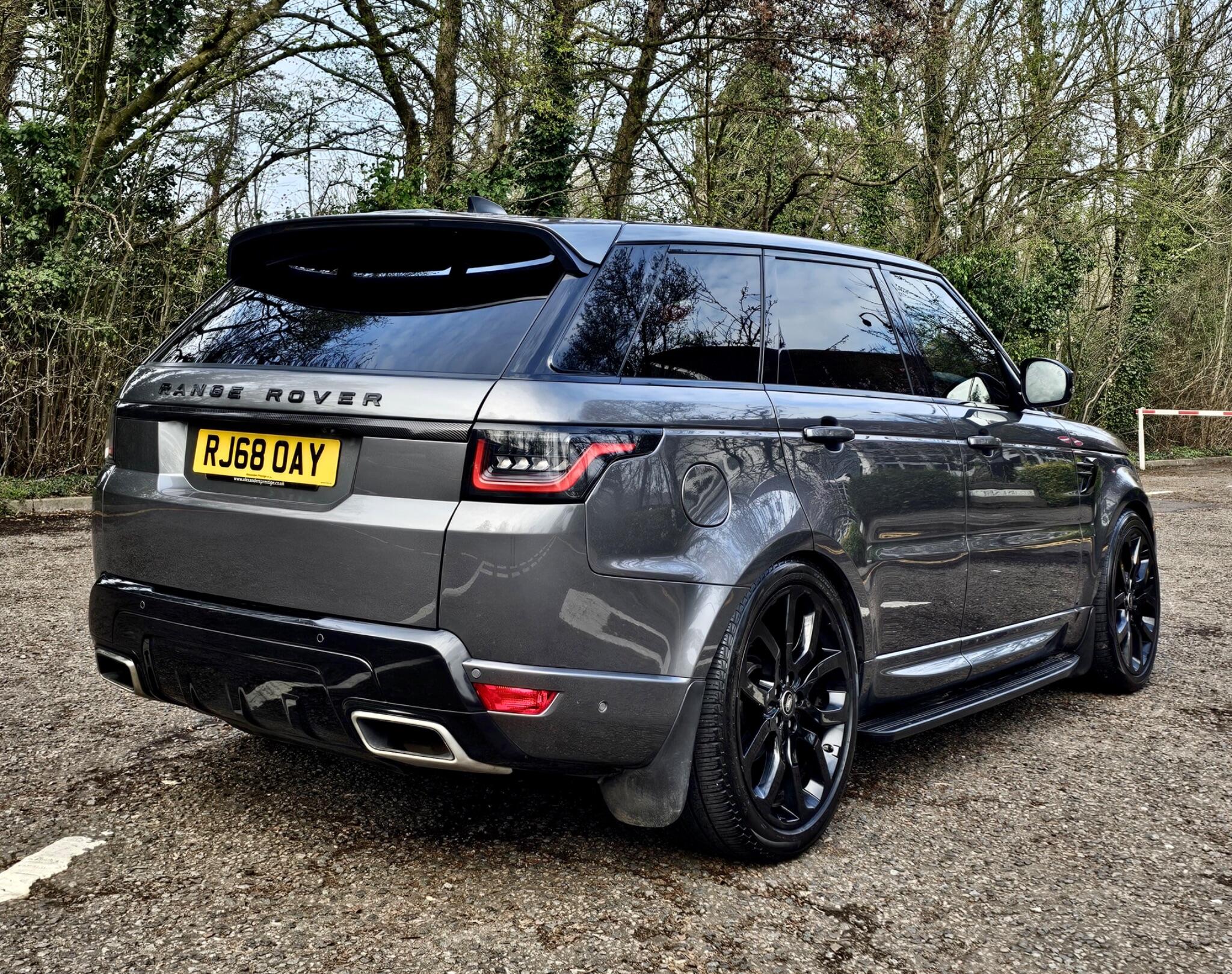 Land Rover Range Rover Sport view 16