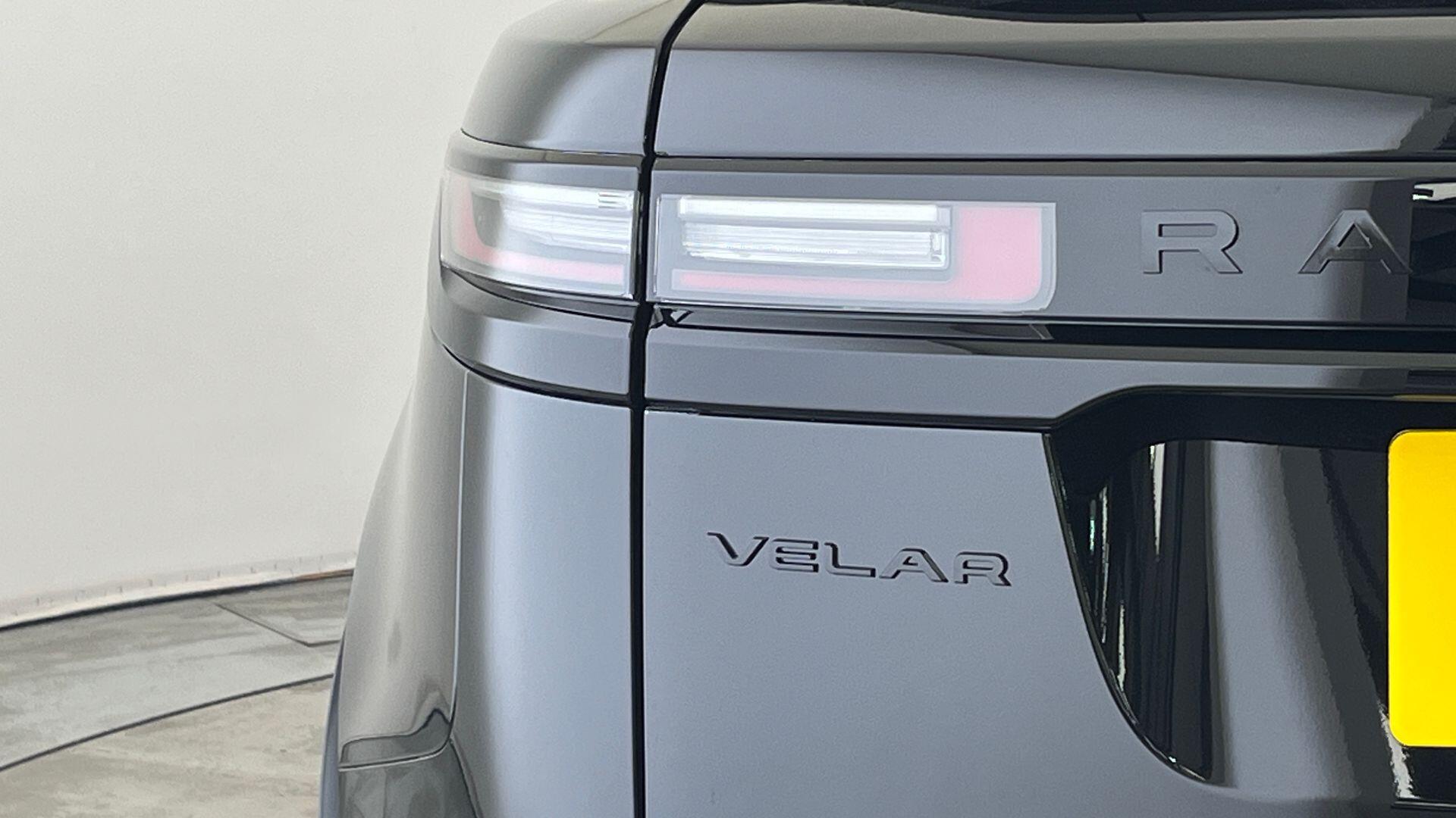 Land Rover Range Rover Velar view 26