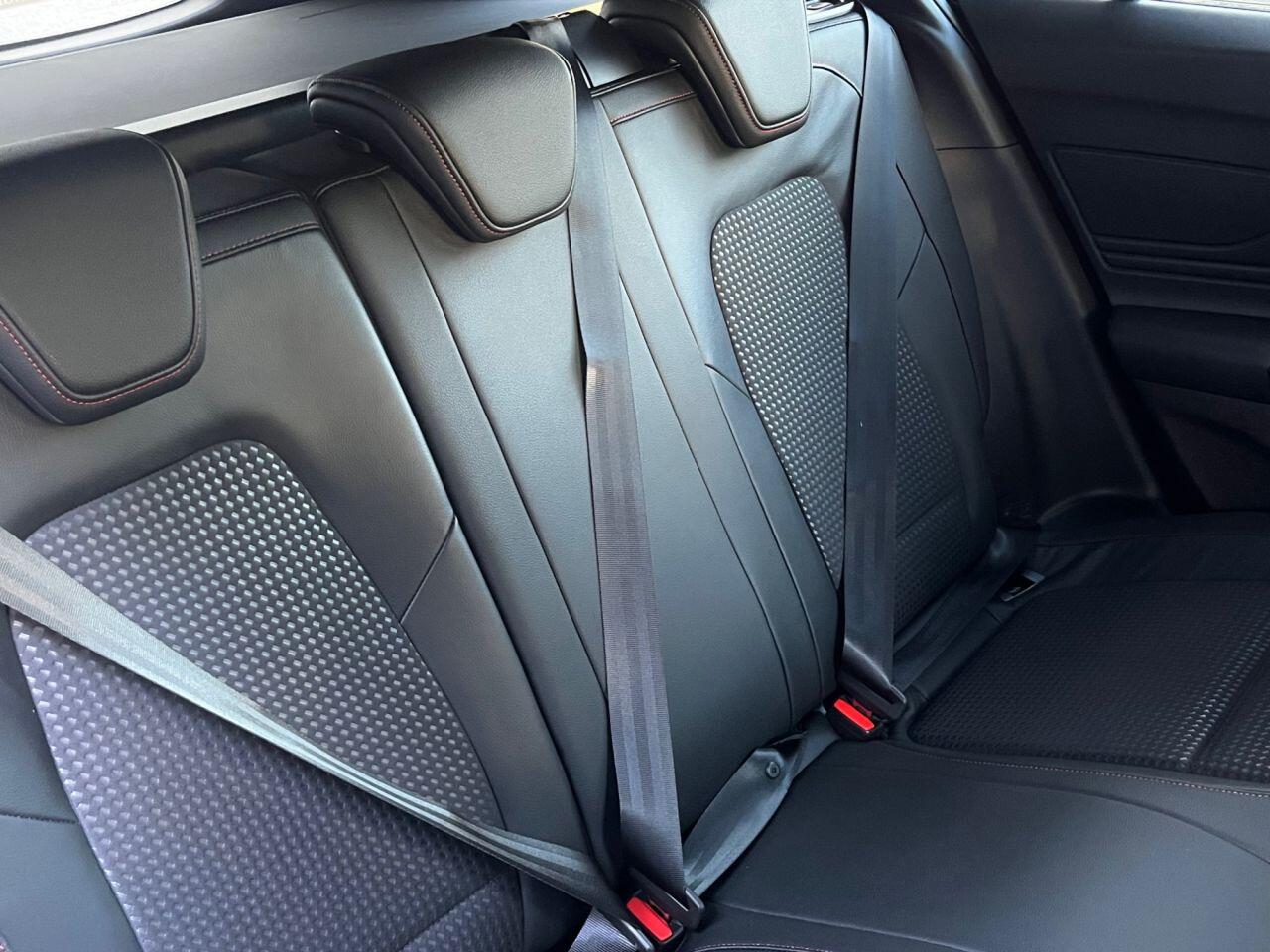 Ford Focus view 38