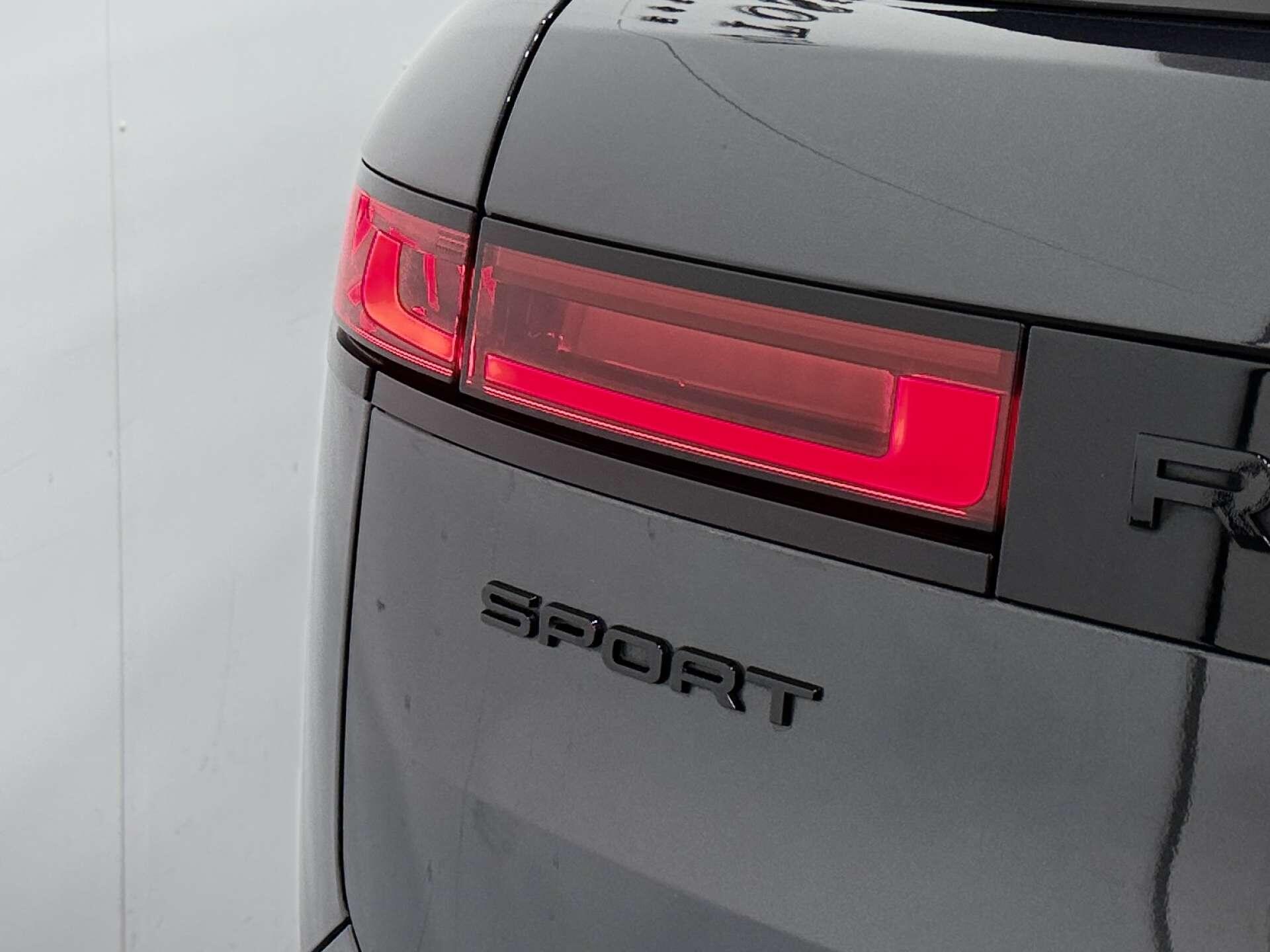Land Rover Range Rover Sport view 26