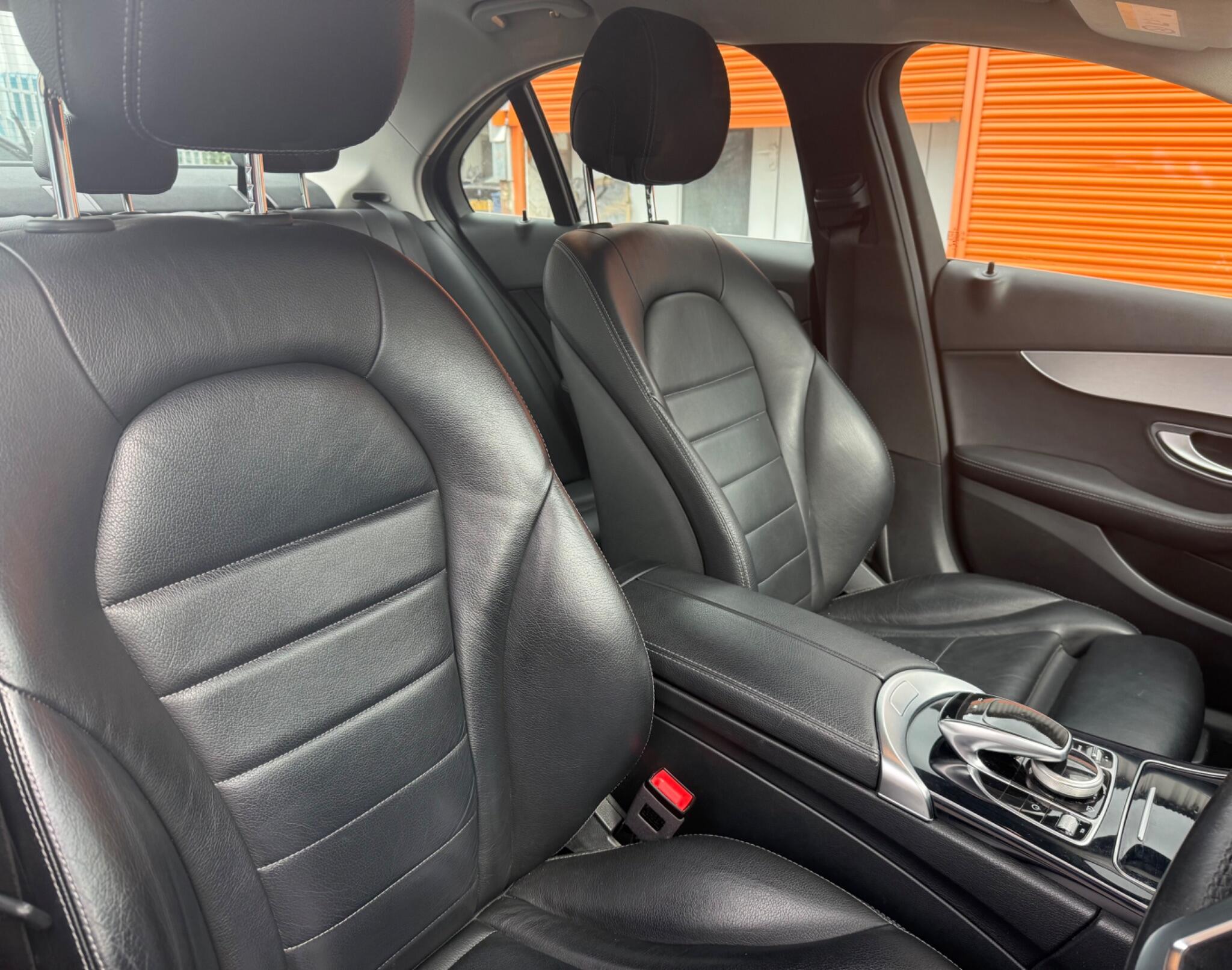 Mercedes-Benz C Class view 13