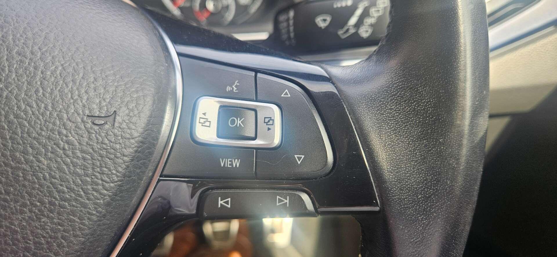 Volkswagen Polo view 22